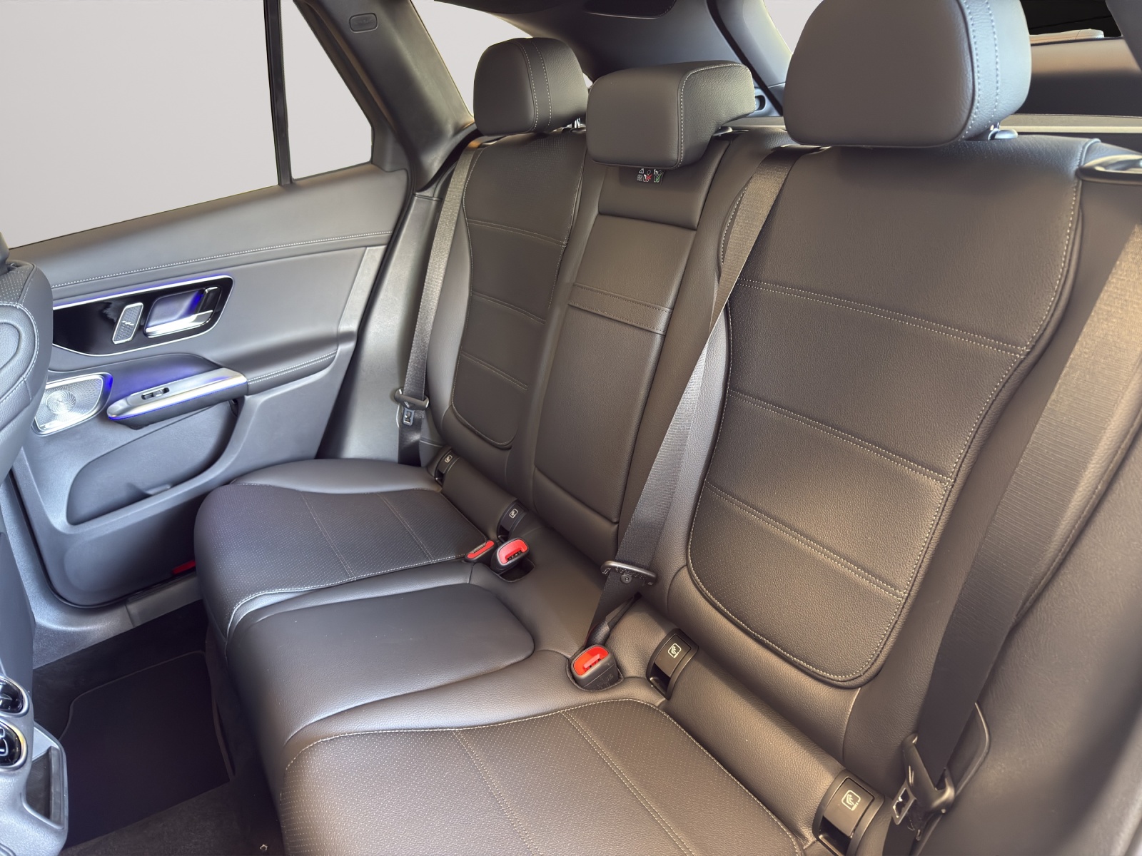 MERCEDES-BENZ GLC 220 d 4Matic 9G-Tronic-image-8