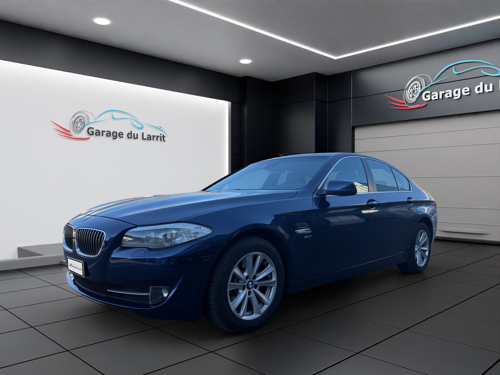 BMW 530d xDrive Steptronic-showroom-element-2