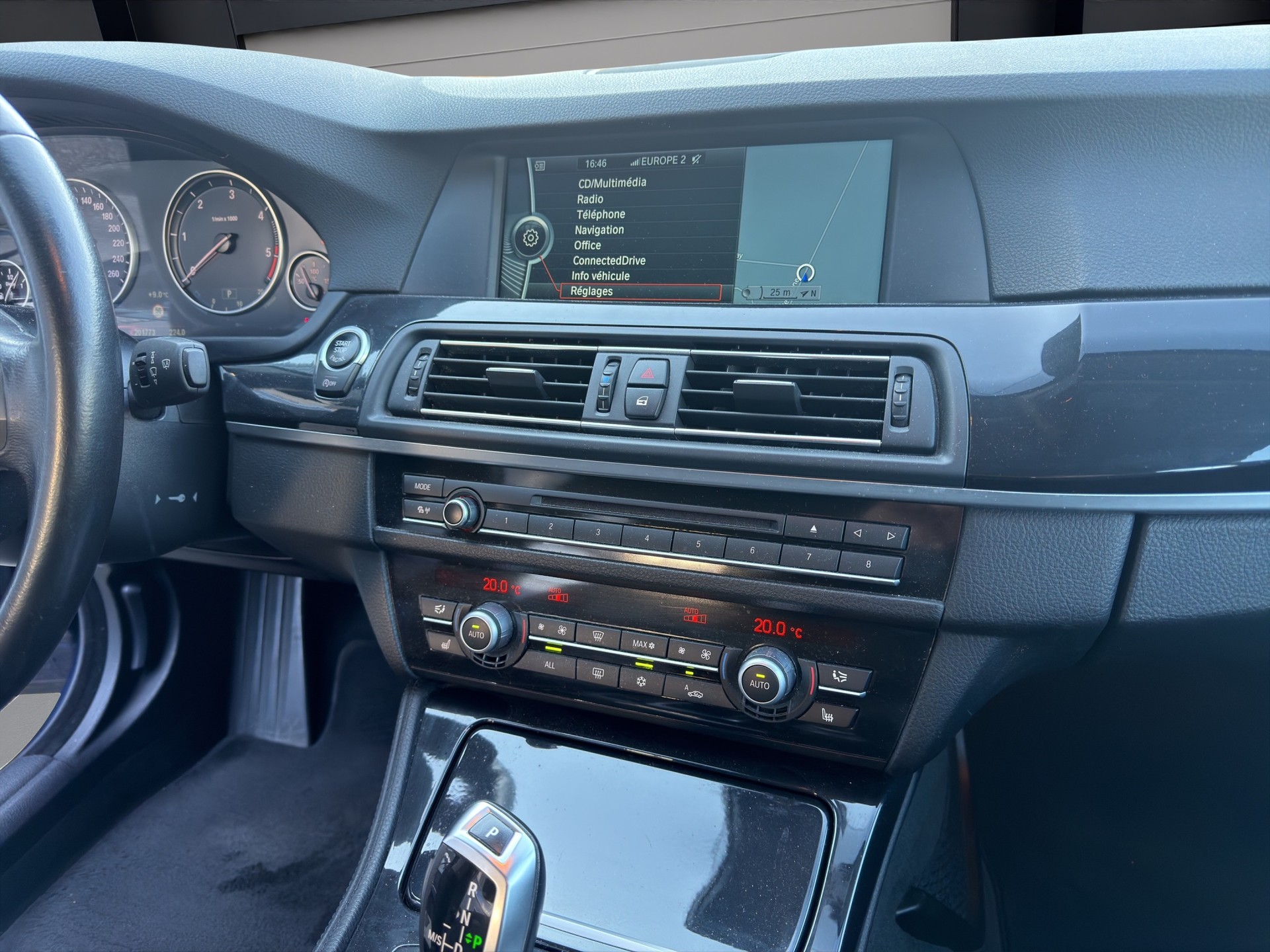 BMW 530d xDrive Steptronic-image-12