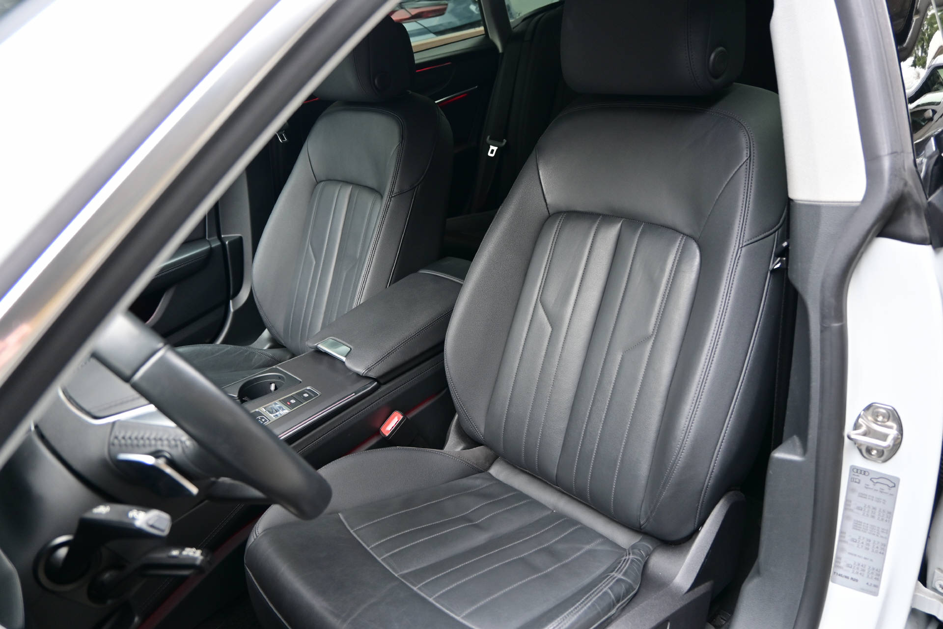 AUDI A7 Sportback 55 TFSI quattro S-Line*Standheizung*Head up Display*B&O Sound*-image-17