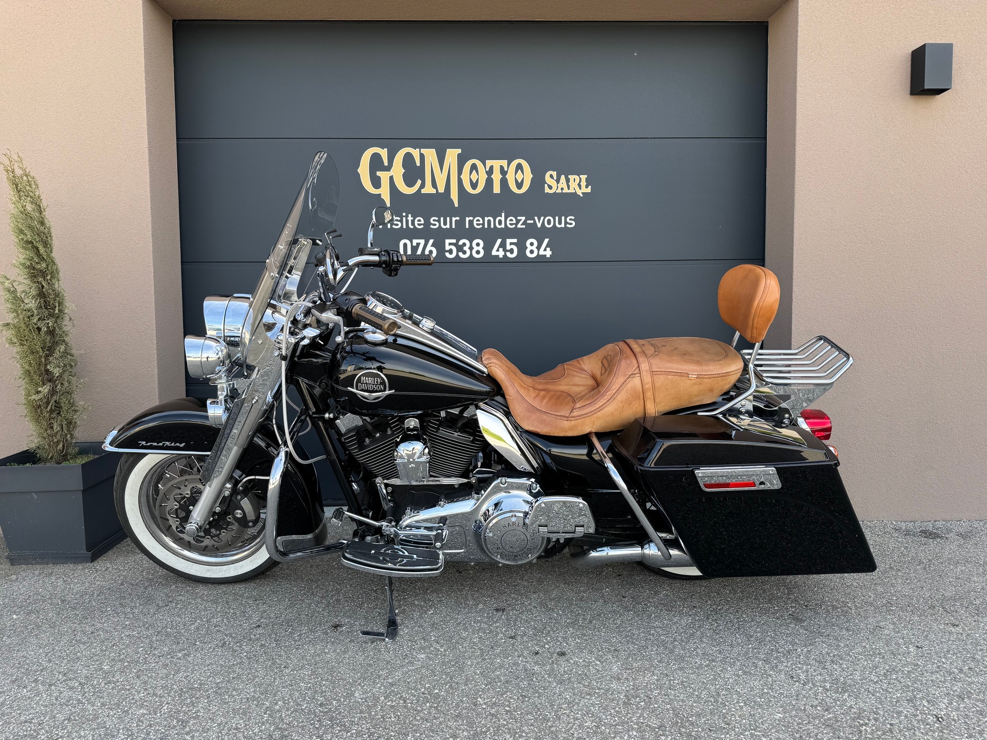 HARLEY-DAVIDSON FLHRC Road King Classic ABS-image-2