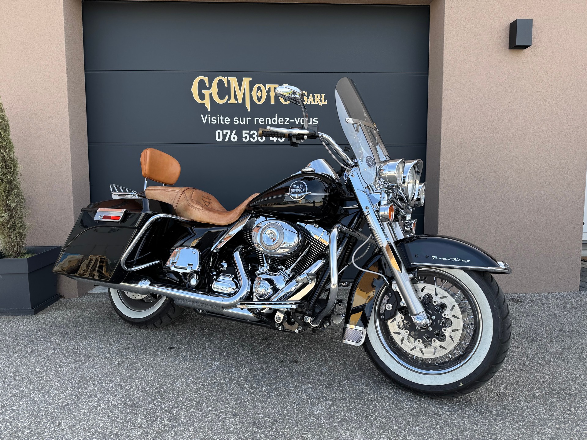 HARLEY-DAVIDSON FLHRC Road King Classic ABS-image-1