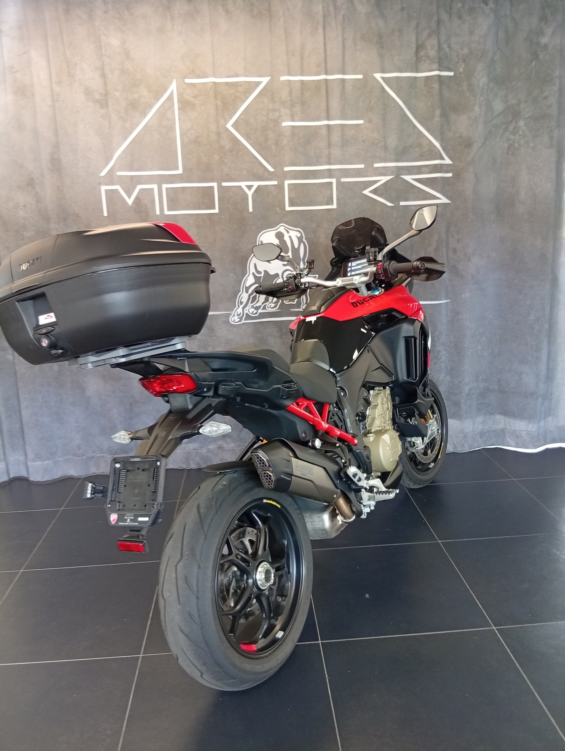 DUCATI Multistrada V4 Pikes Peak Radar-image-5