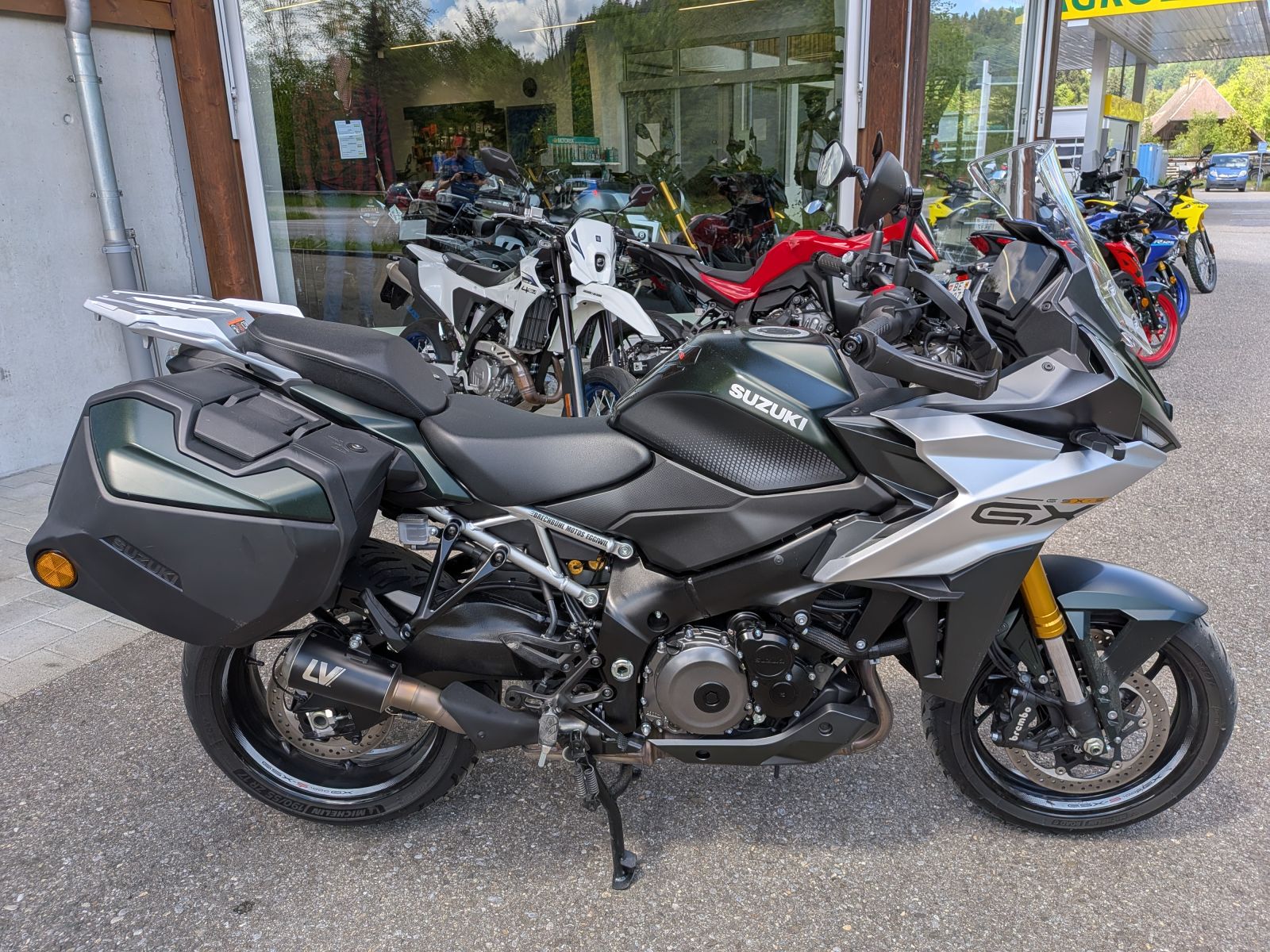 SUZUKI GSX-S 1000 GX Travel-image-6
