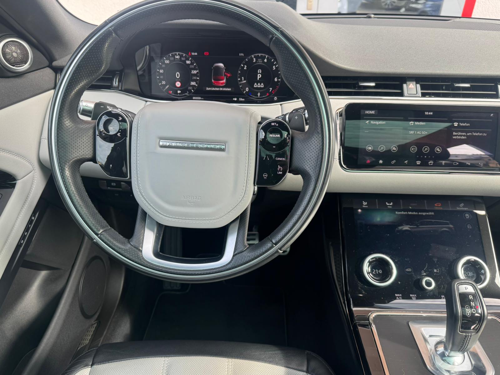 LAND ROVER Range Rover Evoque R-Dyn First Edi P 250 HSE AT9-image-11