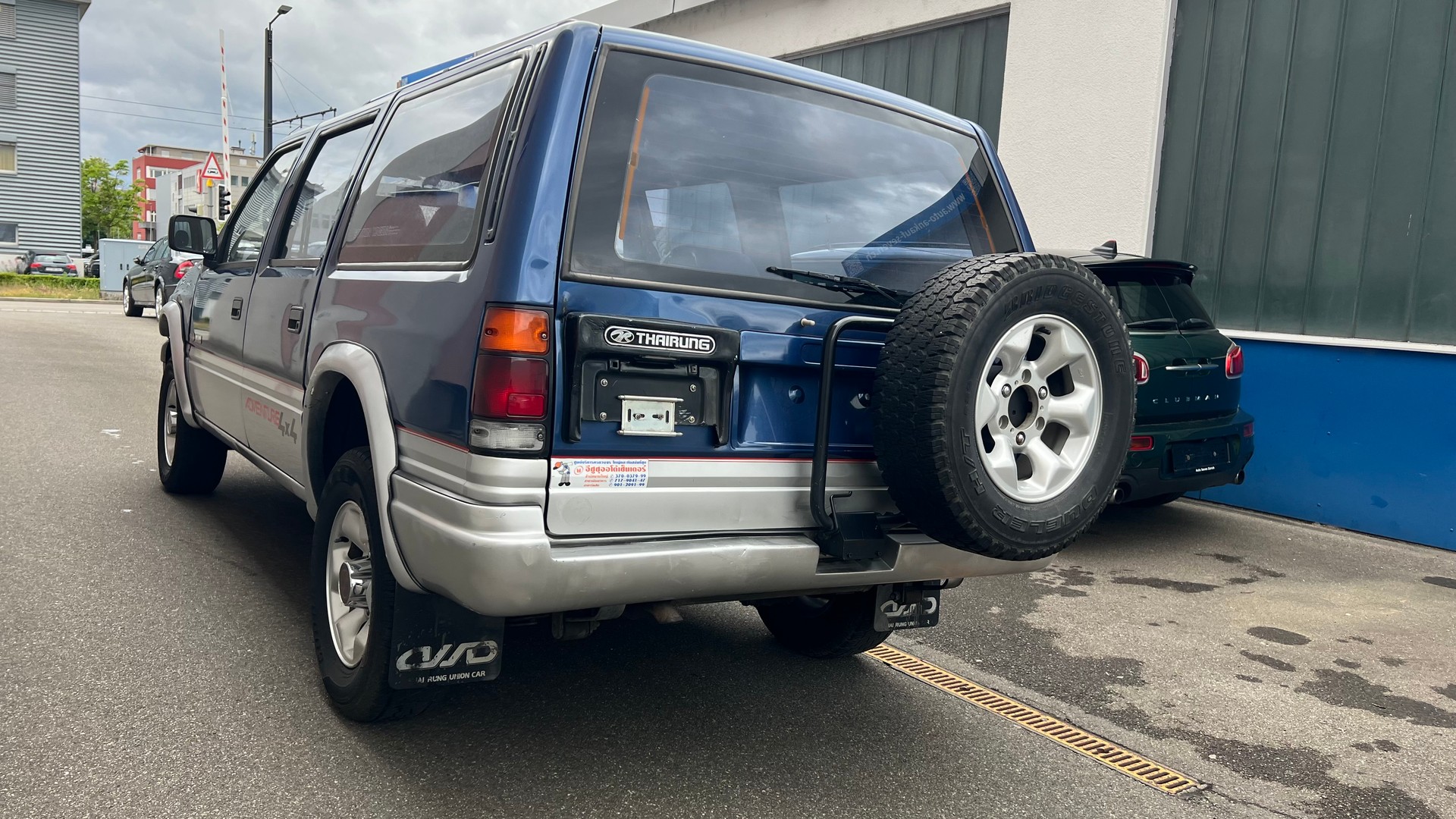 ISUZU ISUZU Adventure Midi 4x4 Rechtslenker 1.Hand-image-10
