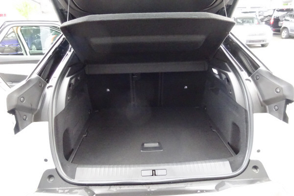 PEUGEOT 3008 145 e-DCS GT-image-5