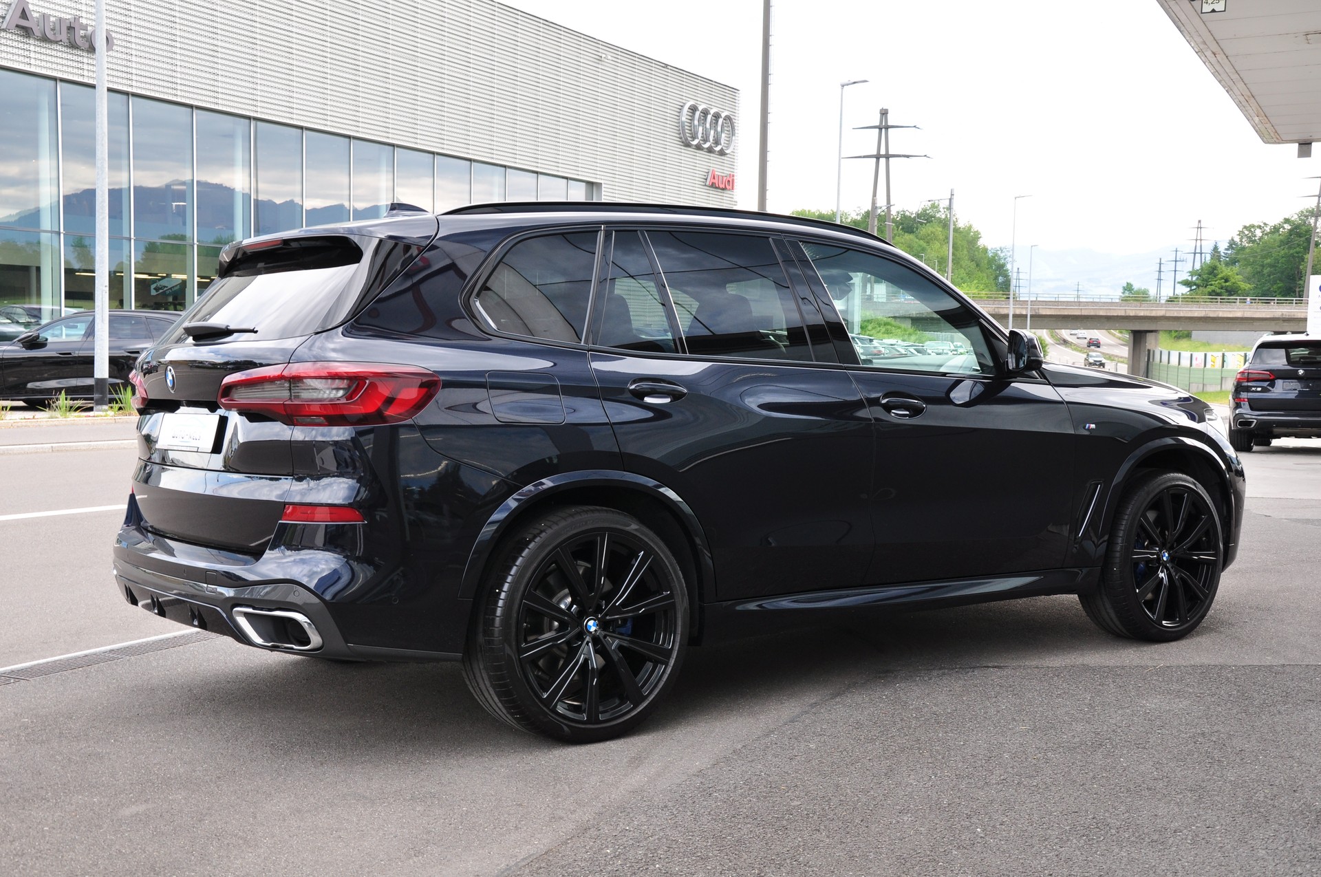 BMW X5 xDrive 48V 40d M Sport Steptronic-image-10