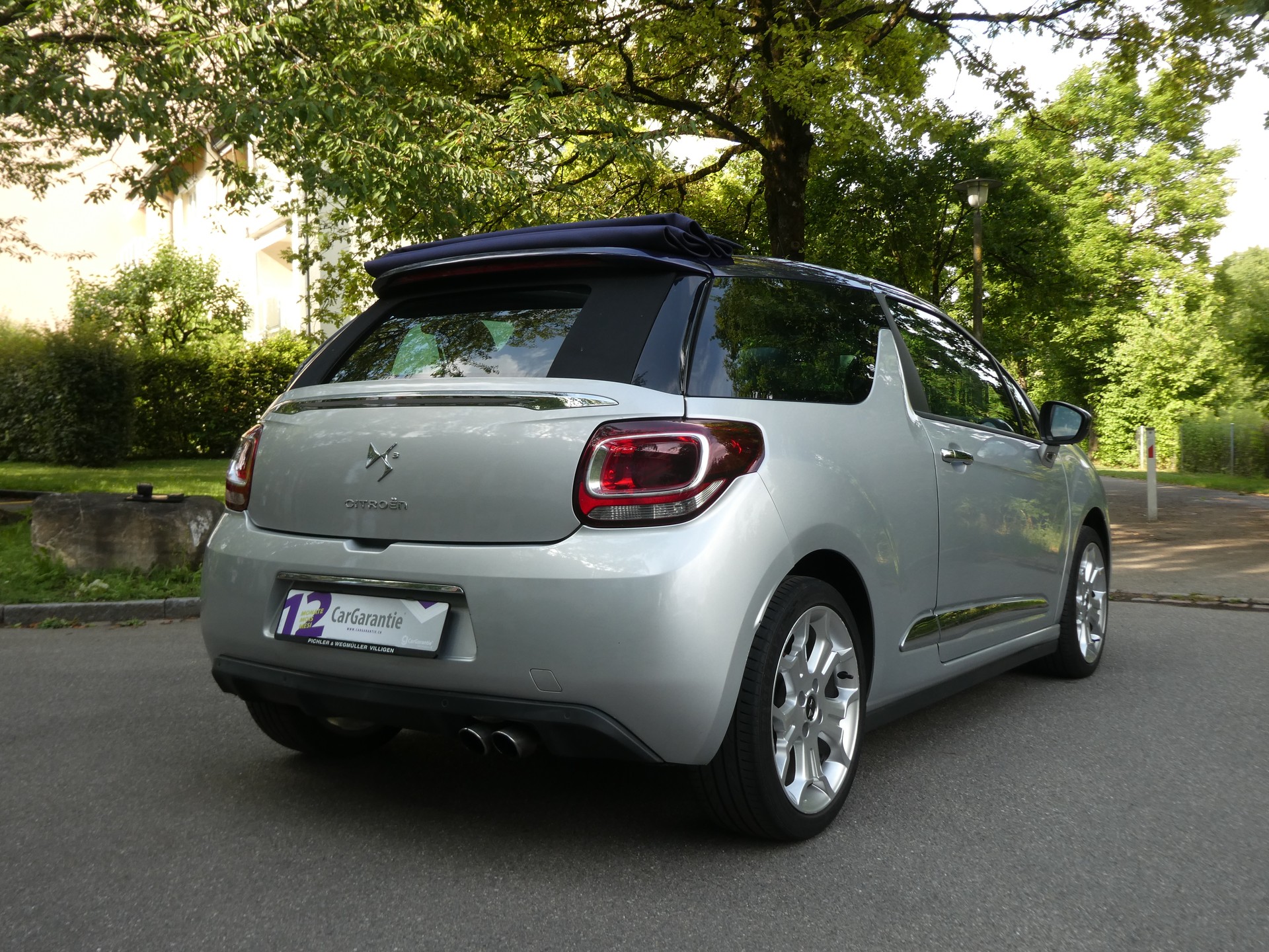 DS AUTOMOBILES DS3 Cabrio 1.6 THP Sport Chic-image-3
