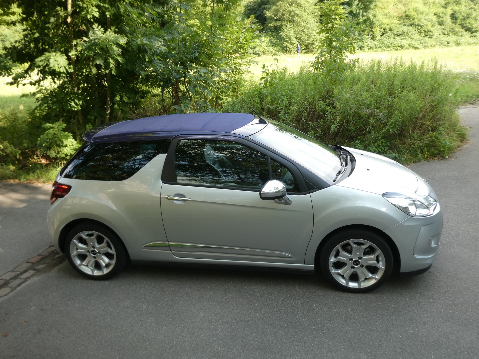 DS AUTOMOBILES DS3 Cabrio 1.6 THP Sport Chic-image-5