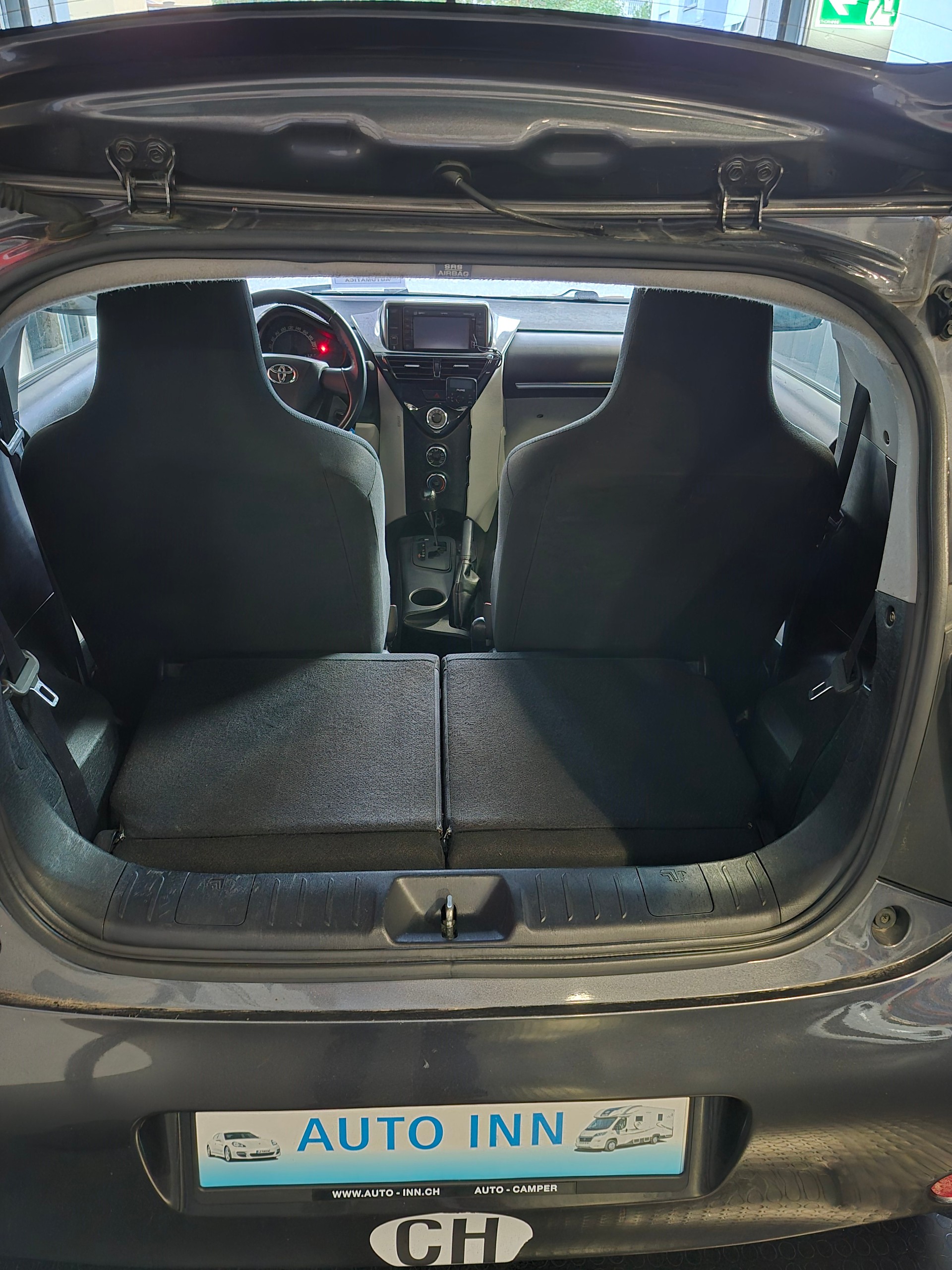 TOYOTA iQ 1.33 Dual VVT-i - AUTOMATICA-image-3