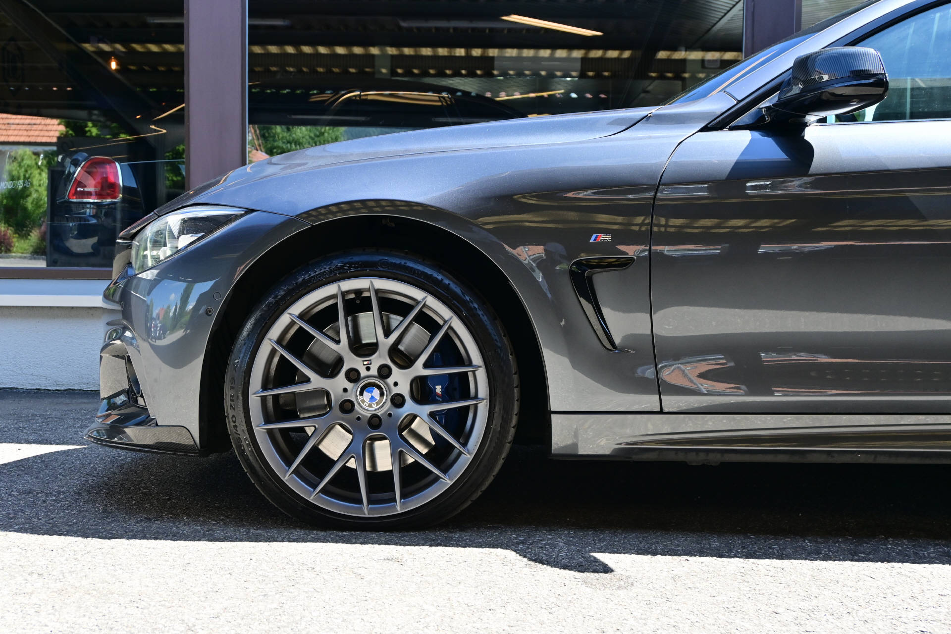 BMW 440i xDrive Coupé **M-Sport**Carbon-Paket**-image-4