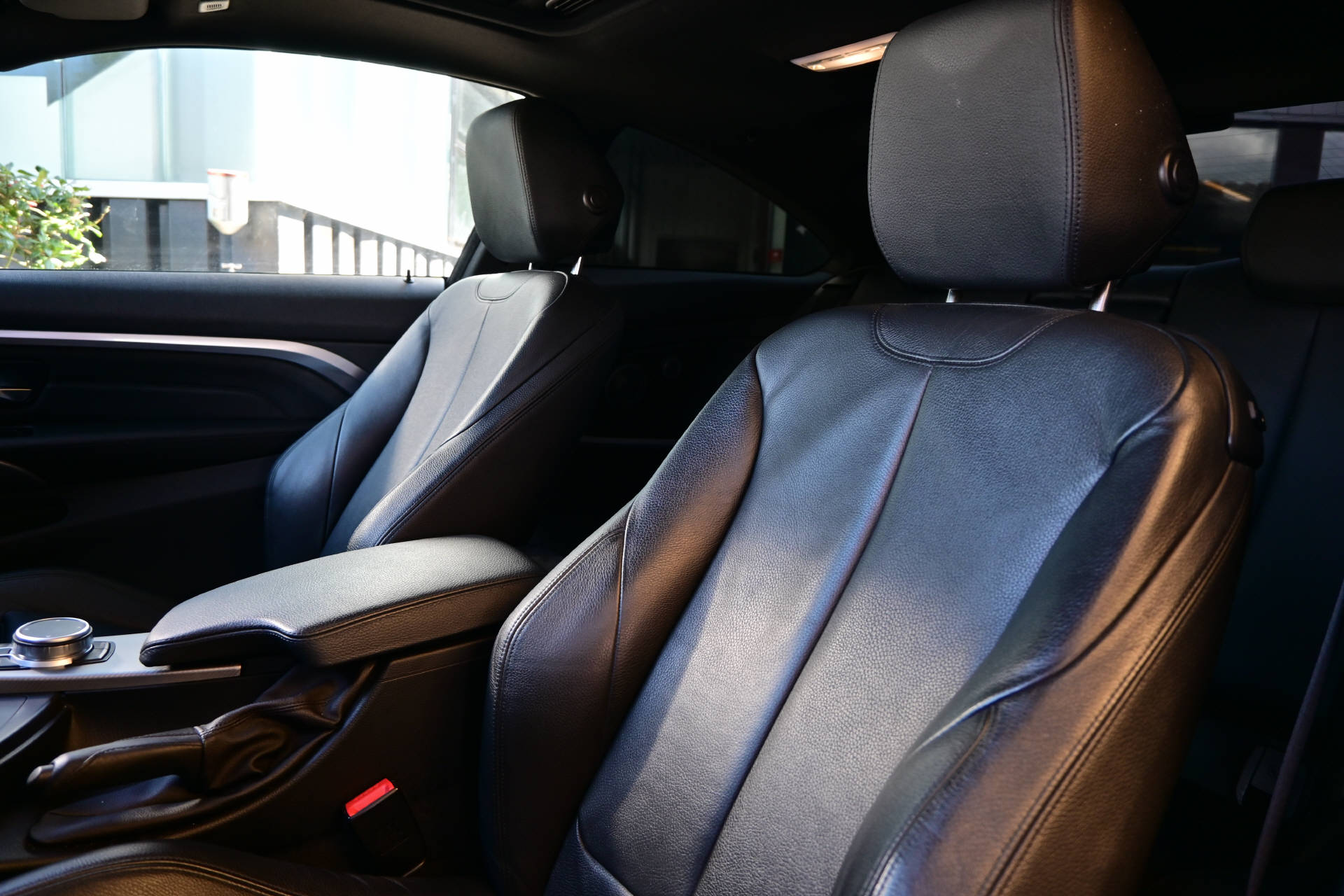 BMW 440i xDrive Coupé **M-Sport**Carbon-Paket**-image-14