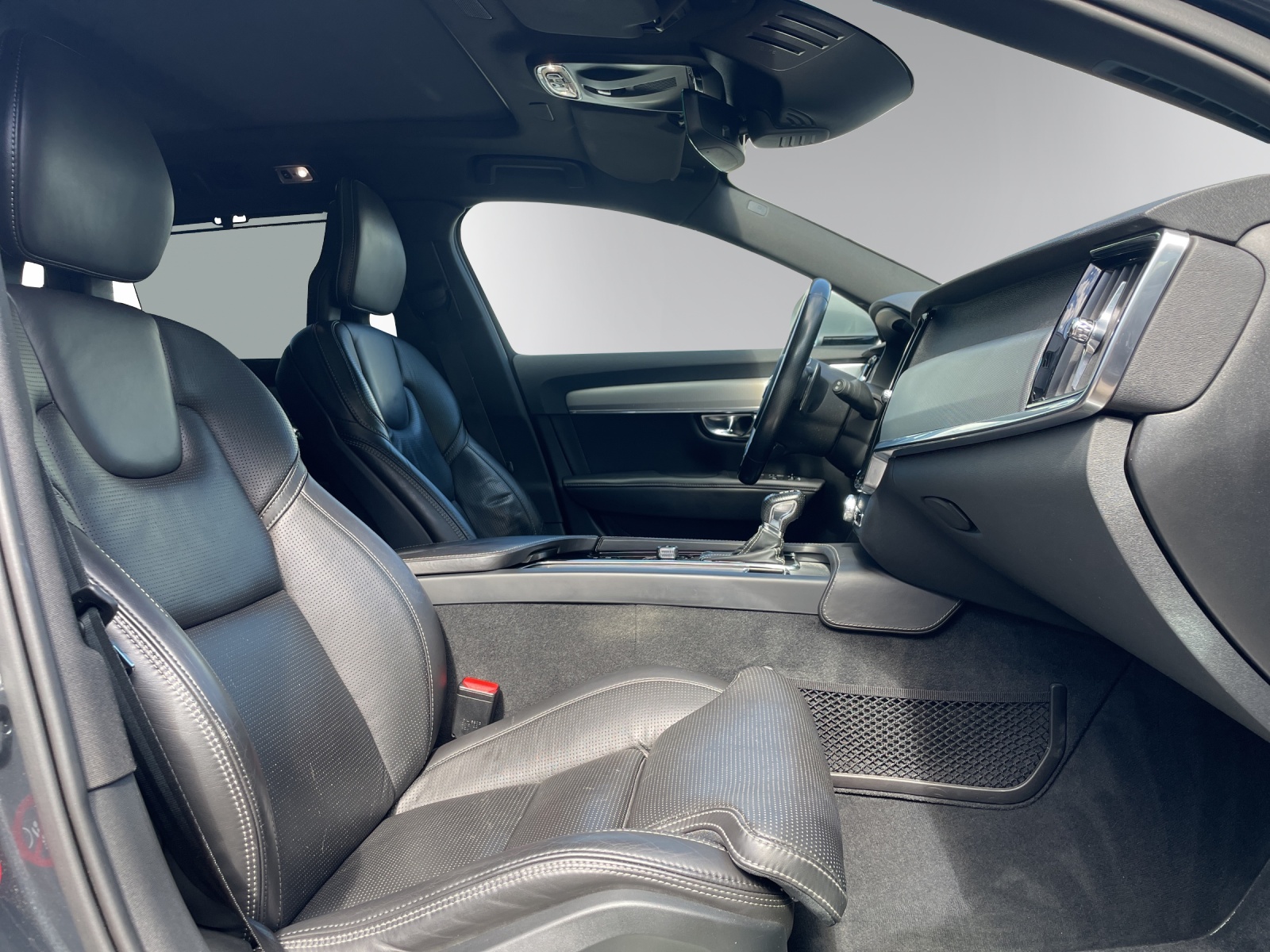 VOLVO V90 D4 AWD R-Design Geartronic-image-10