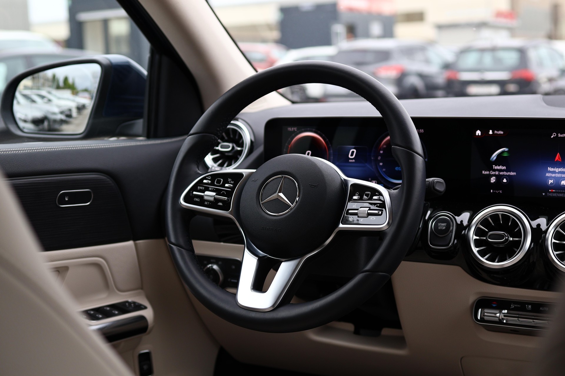 MERCEDES-BENZ EQA 250-image-20