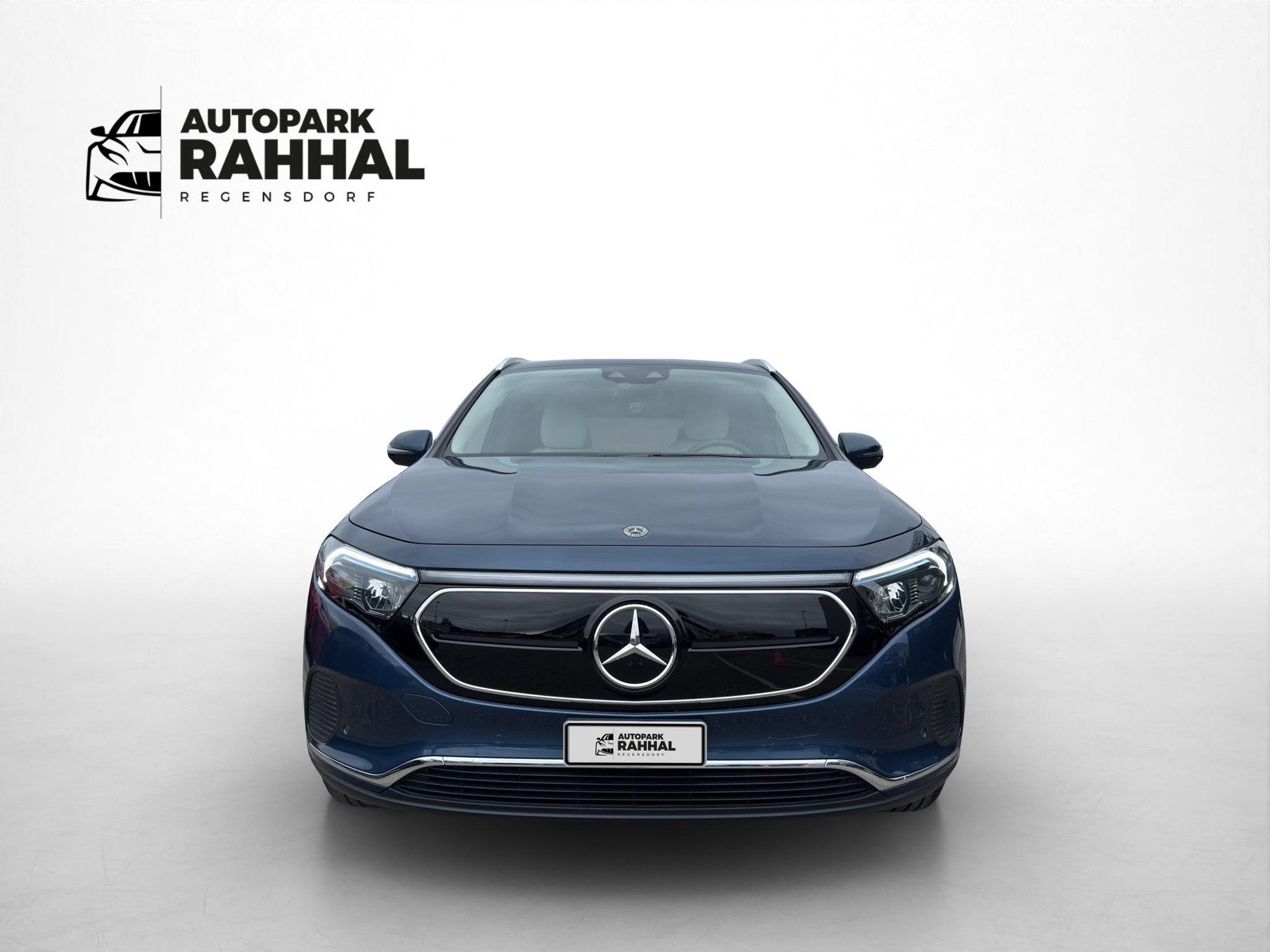 MERCEDES-BENZ EQA 250-showroom-element-2