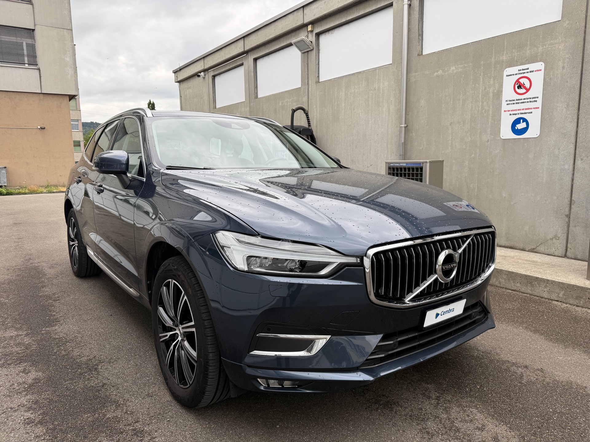 VOLVO XC60 B4 Diesel Mild Hybrid AWD Inscription Geartronic *Frisch ab MFK *Tempomat *Rückfahrkamera *Start/Stop *Lane+Park Assist.-image-1