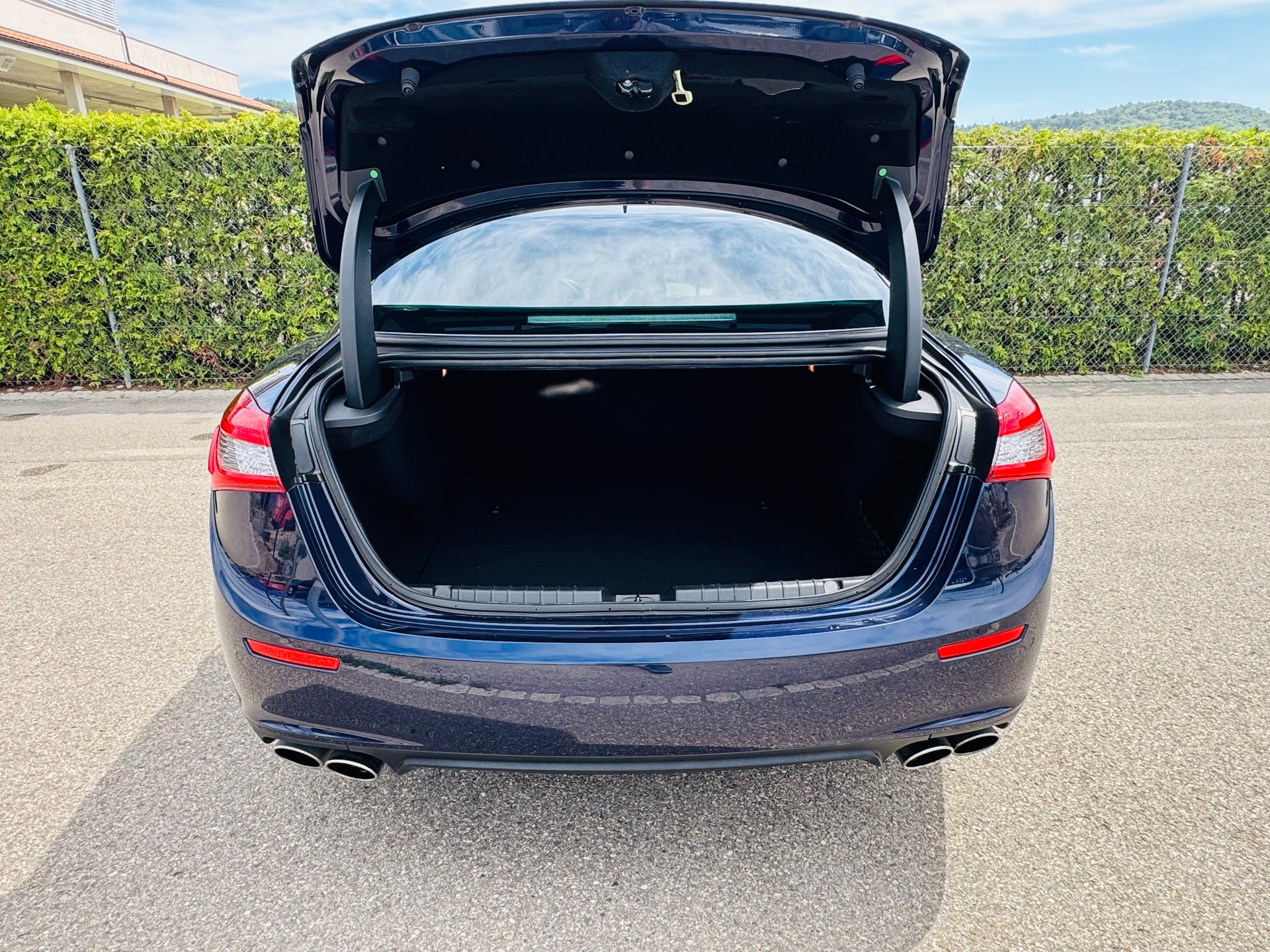 MASERATI Ghibli S Q4 3.0 V6 411PS 4X4 Automatica-image-14
