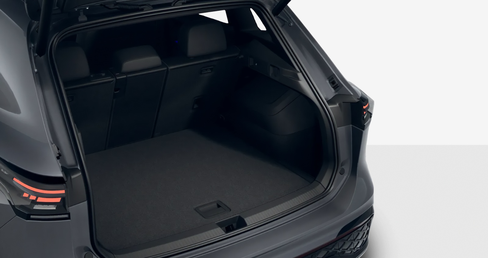 VW Tiguan 2.0 TDI SCR R-Line 4Motion DSG-image-8