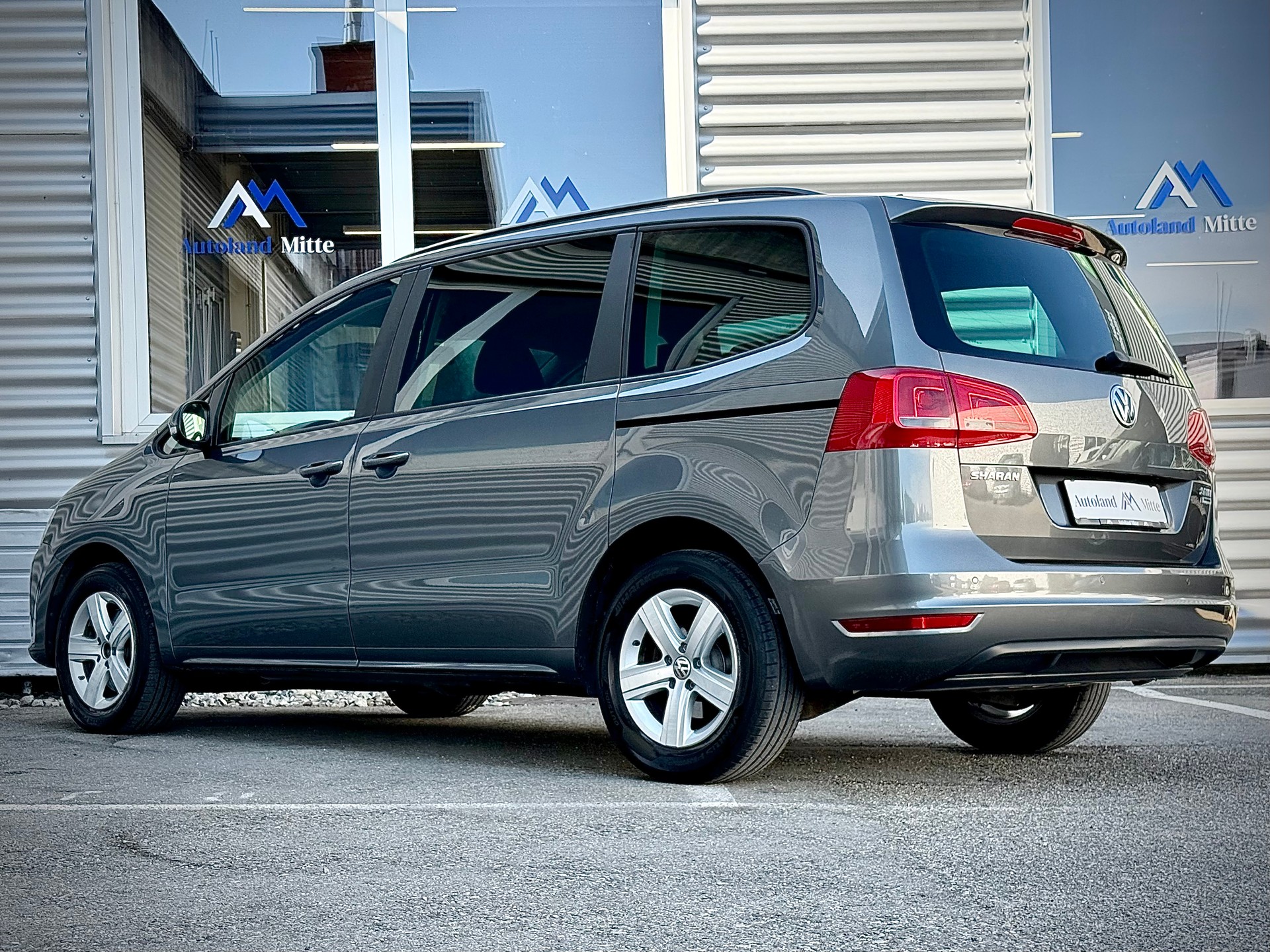 VW Sharan 2.0 TDI BlueMotion Technology Cup DSG-showroom-element-2