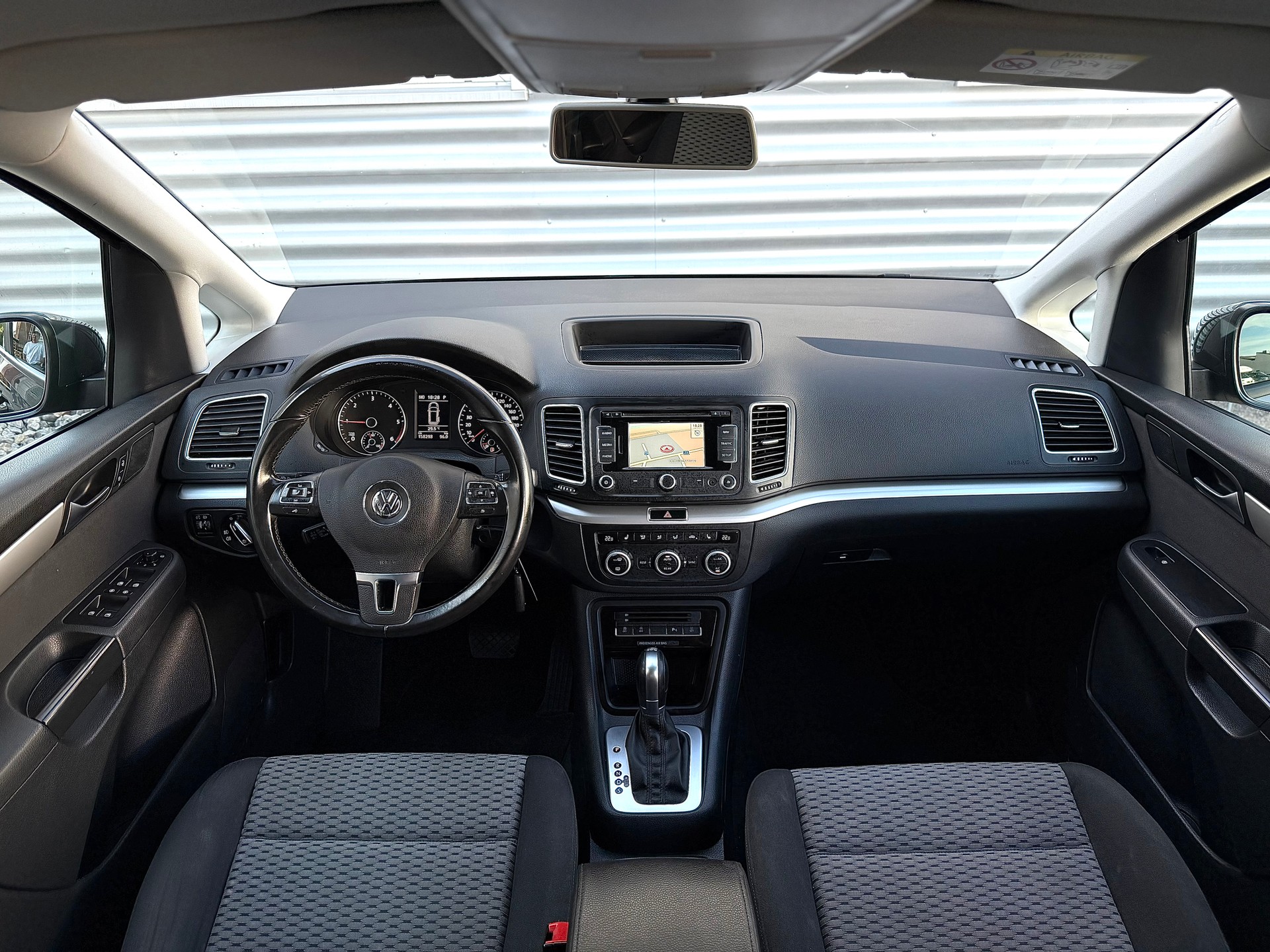 VW Sharan 2.0 TDI BlueMotion Technology Cup DSG-image-10