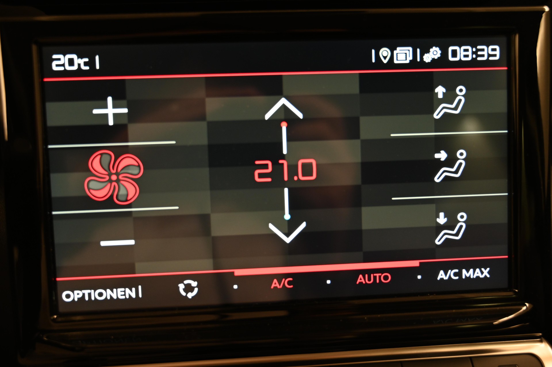 CITROEN C3 Aircross 1.2 PureTech 130 Swiss Edition-image-11
