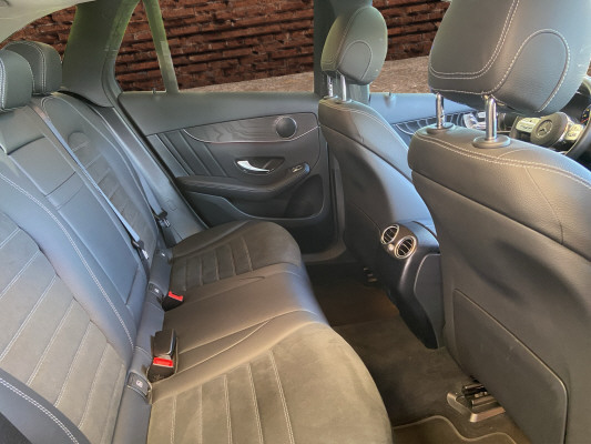 MERCEDES-BENZ GLC 220 d AMG Line 4Matic-image-13