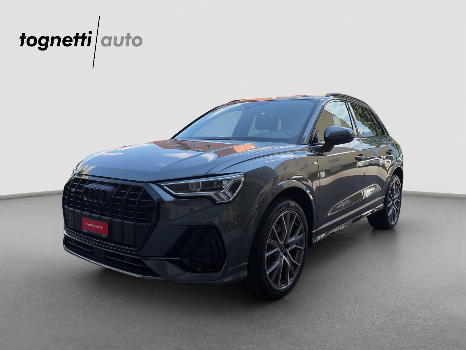 AUDI Q3 40 TDI S line quattro S-tronic