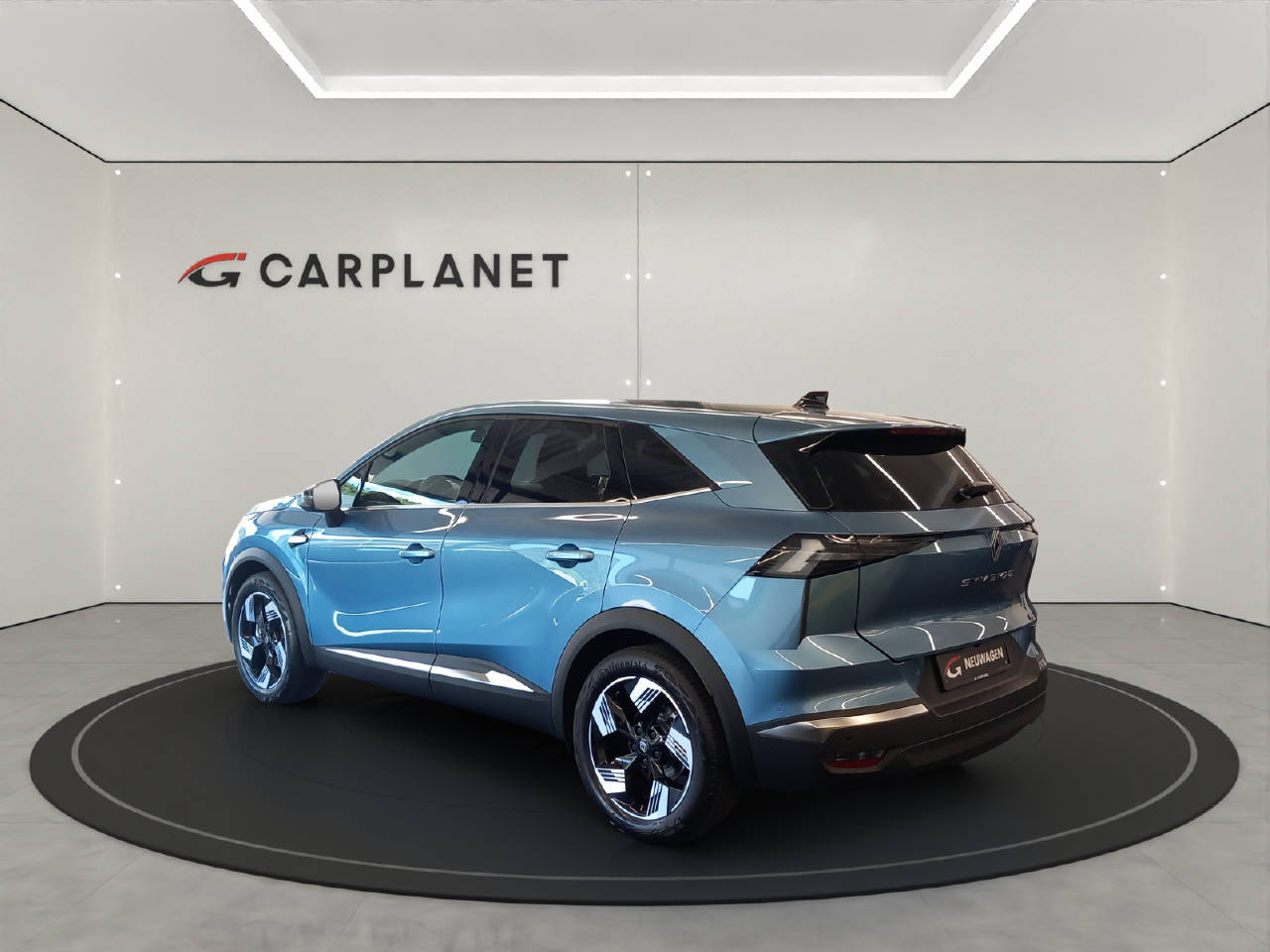 RENAULT Symbioz 1.8 E-Tech techno-showroom-element-2