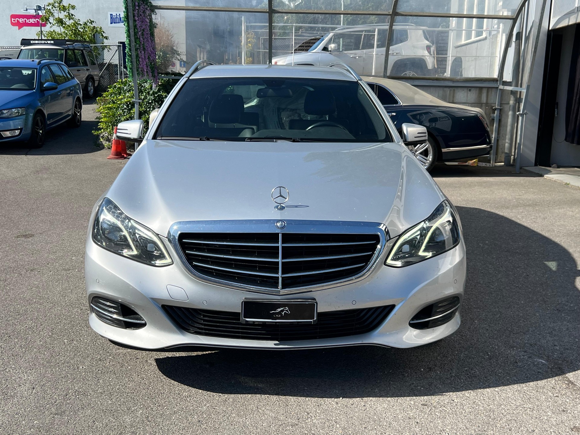 MERCEDES-BENZ E 250 CDI Elégance 4Matic 7G-Tronic / 7 PLÄTZE/ AB MFK-showroom-element-1