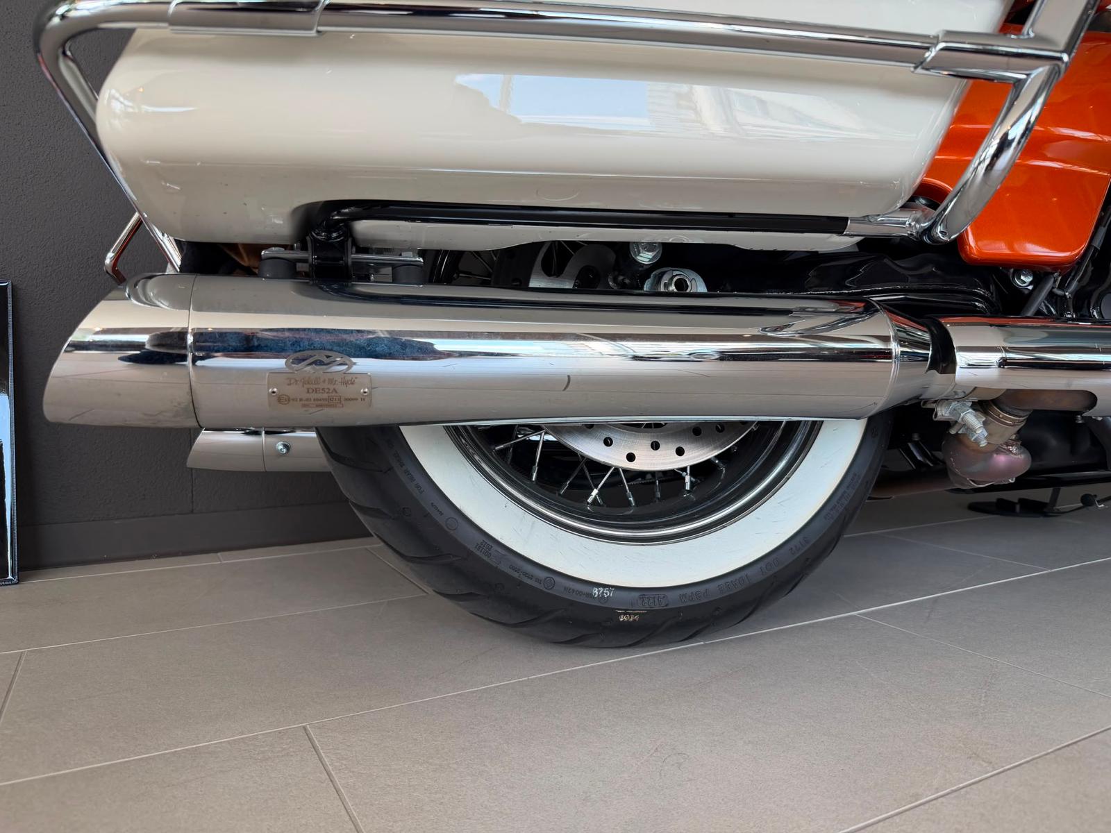 HARLEY-DAVIDSON FLHFB Electra Glide Highway Kingl 114-image-4