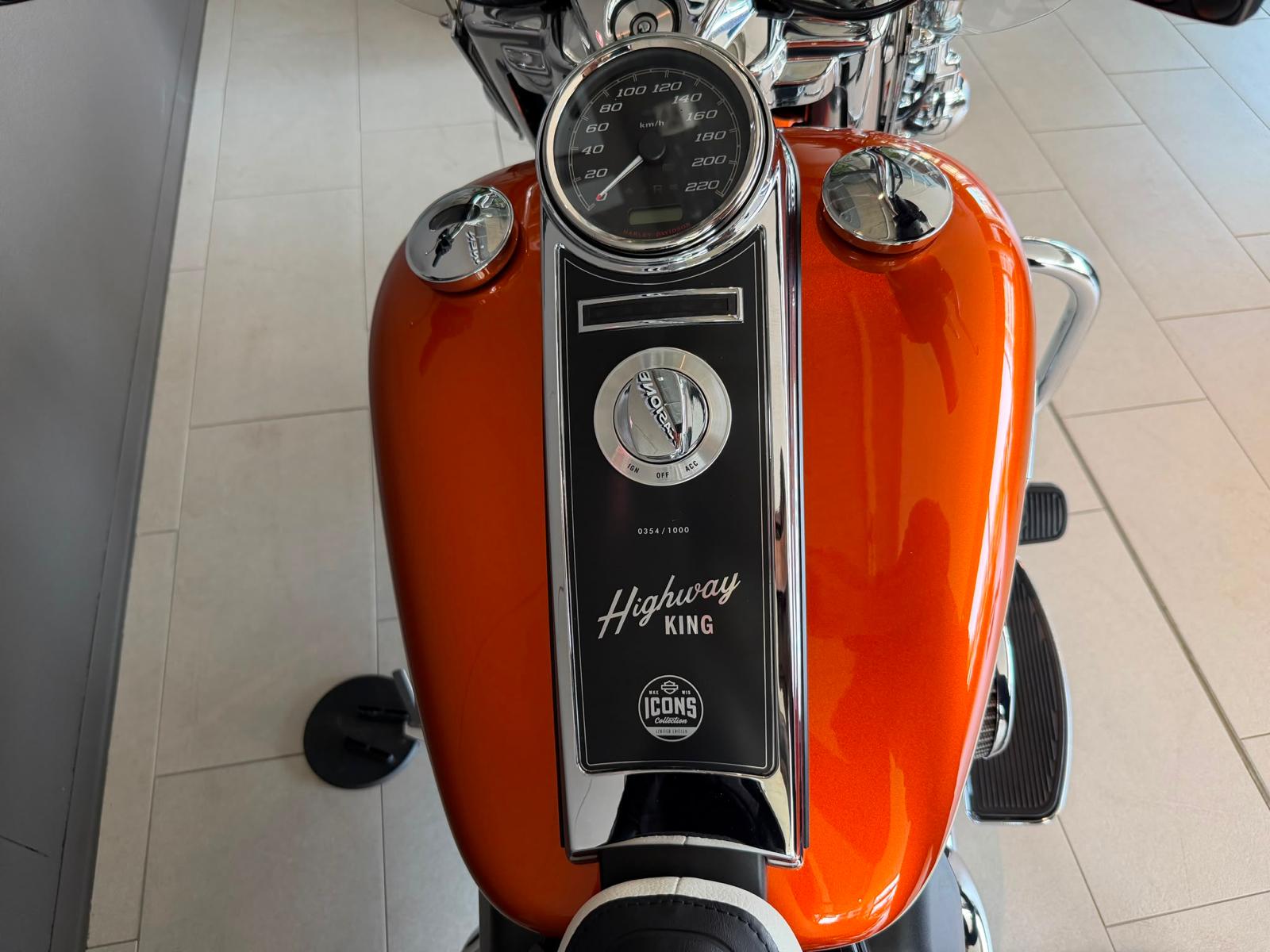 HARLEY-DAVIDSON FLHFB Electra Glide Highway Kingl 114-image-2