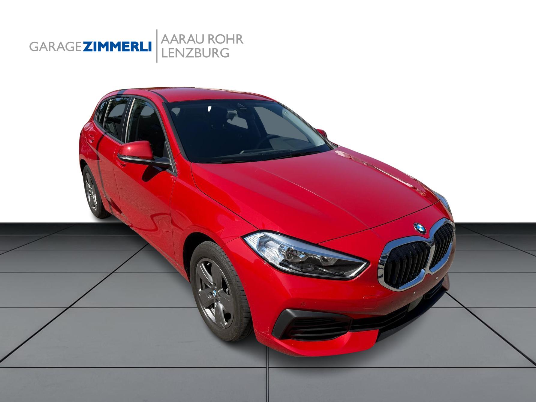 BMW 118i Steptronic-showroom-element-1