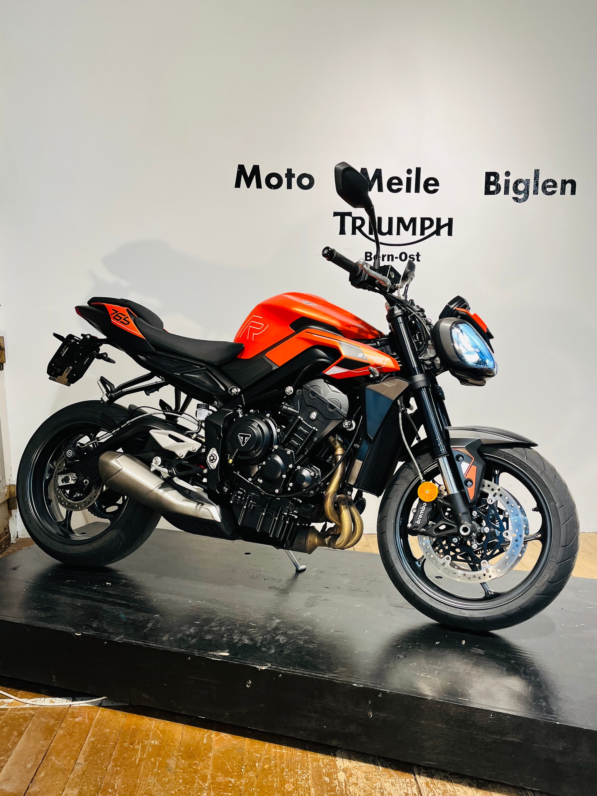 TRIUMPH Street Triple 765 R A2 (35kW)-image-2