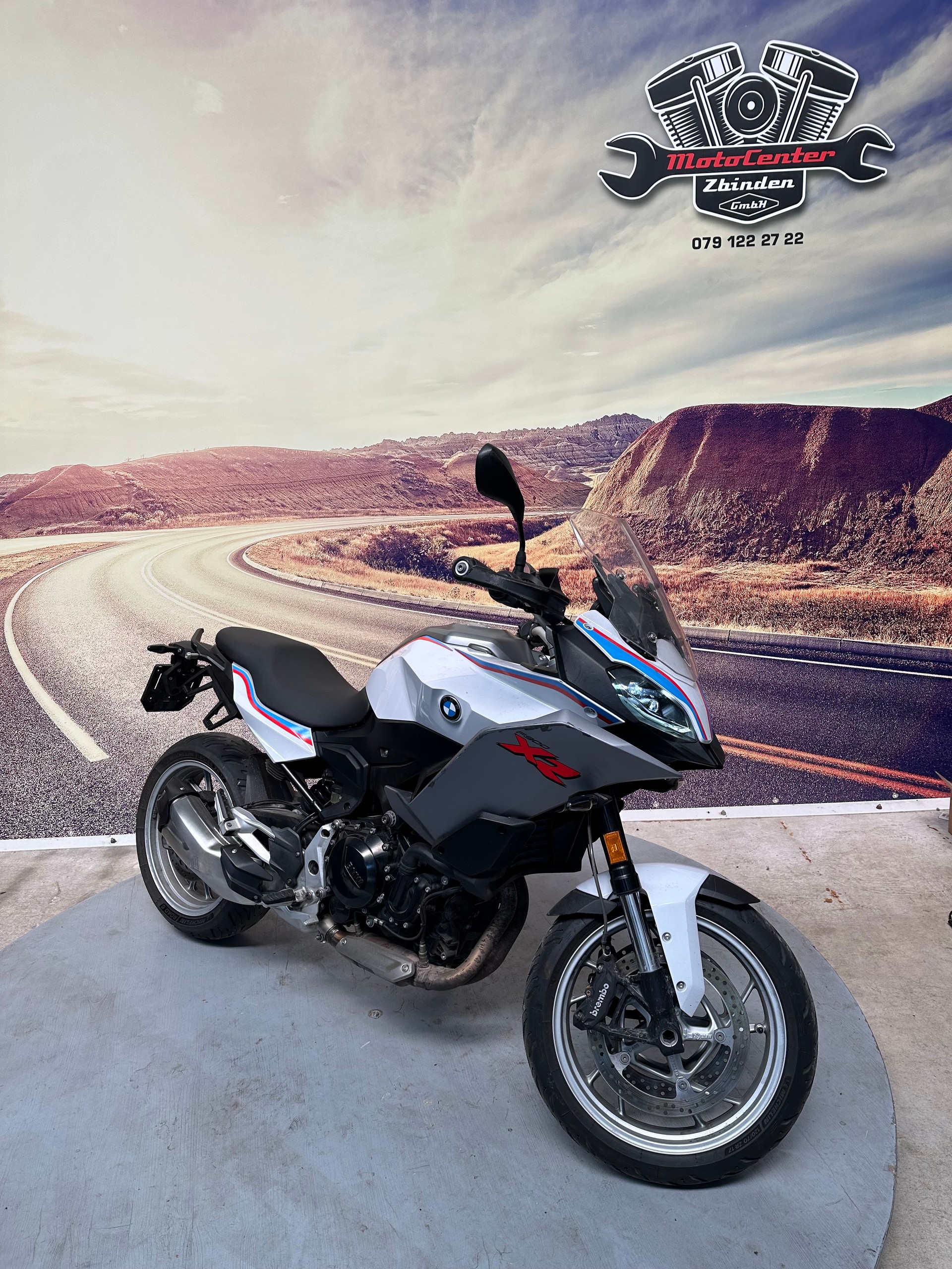 BMW F 900 XR ABS-image-1