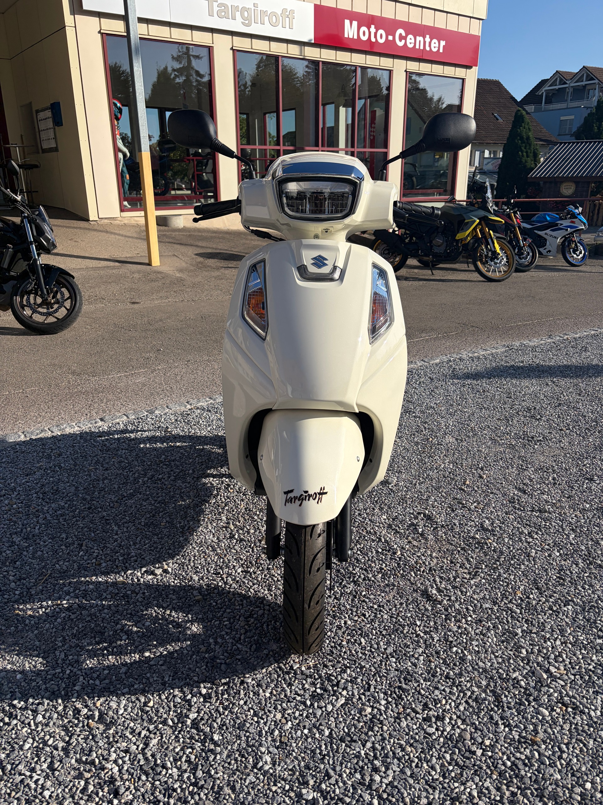 SUZUKI UZ 125 Address-image-1