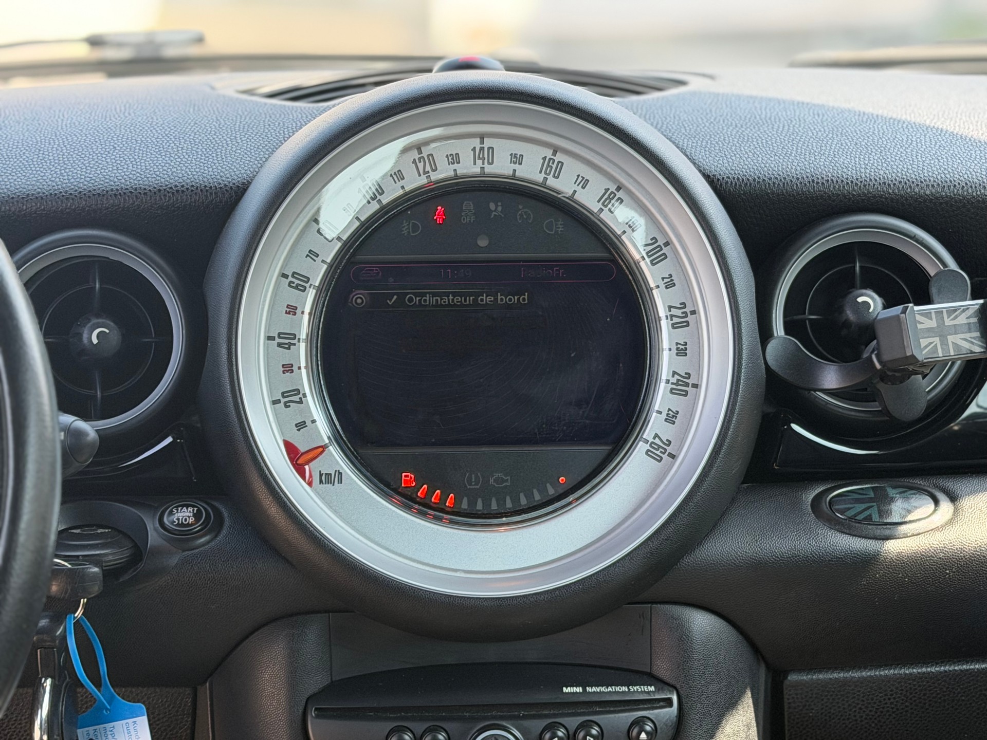 MINI Cooper S Cabriolet-image-11