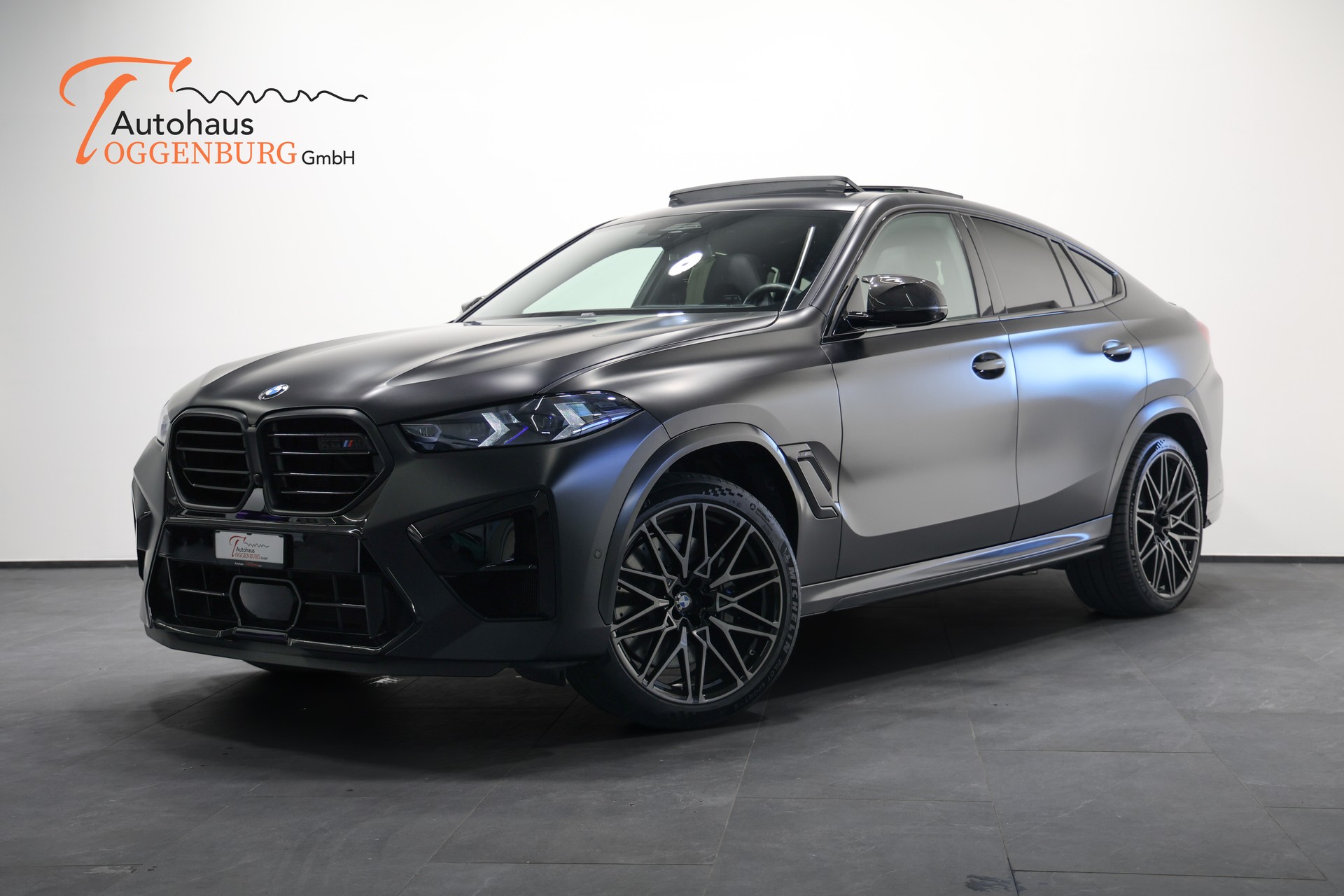 BMW X6M Steptronic M Competition *Individual Frozen Black*BMW Werksgarantie bis 09.2027*AHK*Bowers*Carbon*