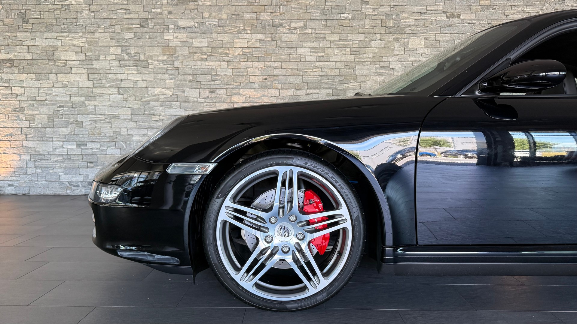 PORSCHE 911 Carrera 4S (997.1) Coupe-image-12