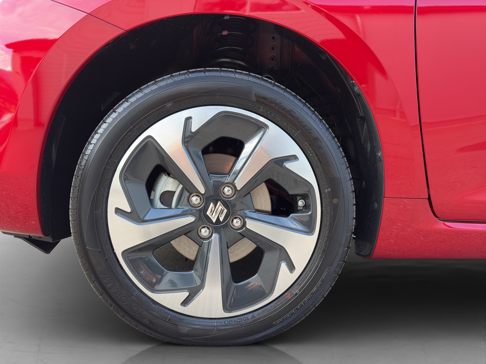 SUZUKI Swift 1.2 Piz Sulai Top Hybrid 4x4-image-8