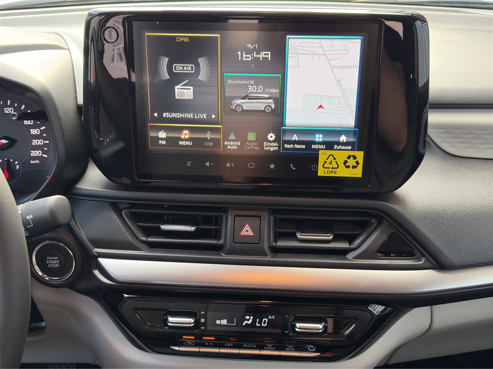 SUZUKI Swift 1.2 Piz Sulai Top Hybrid 4x4-image-11