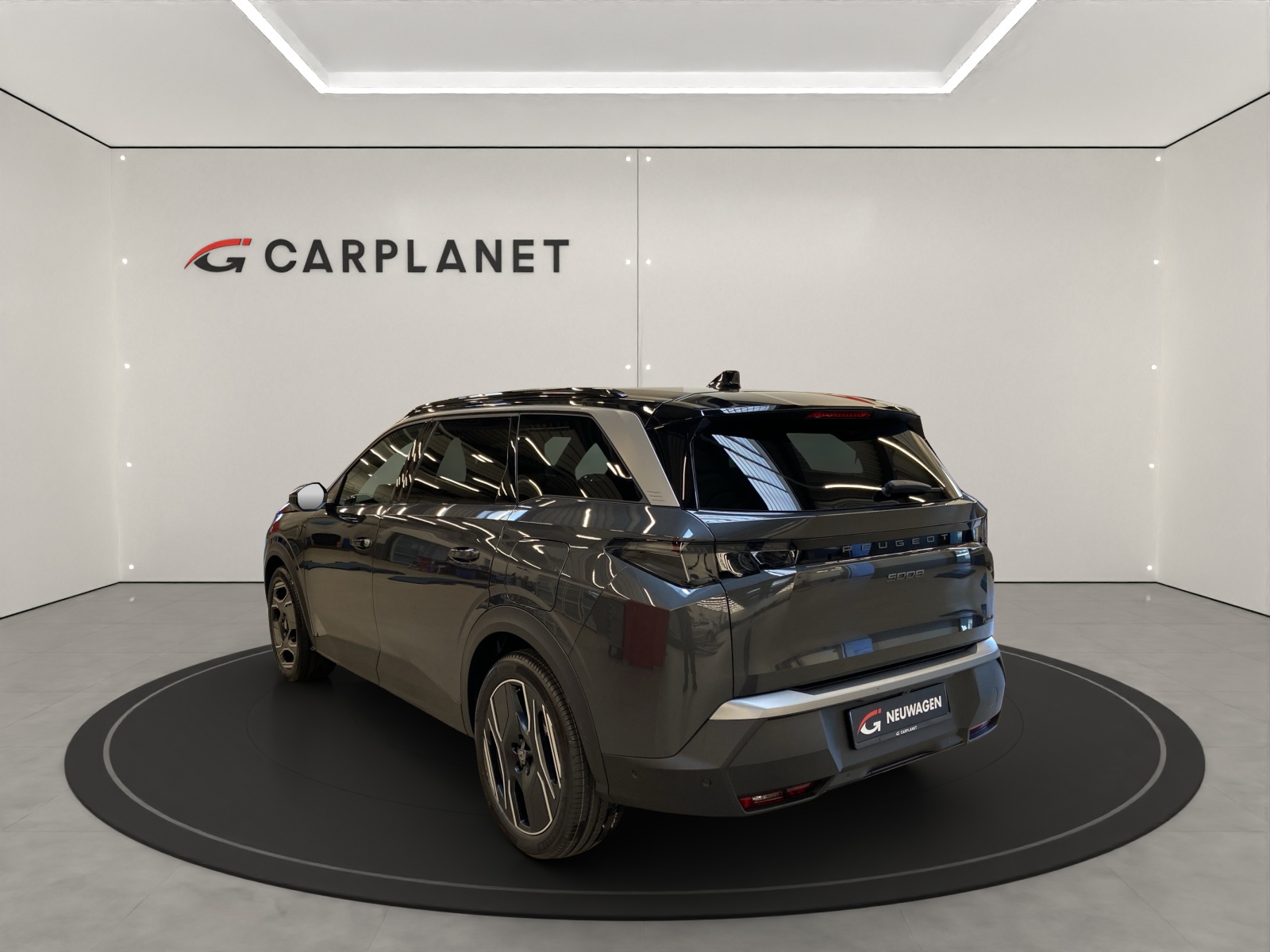 PEUGEOT 5008 1.6 PHEV 225 GT Exclusive-showroom-element-3