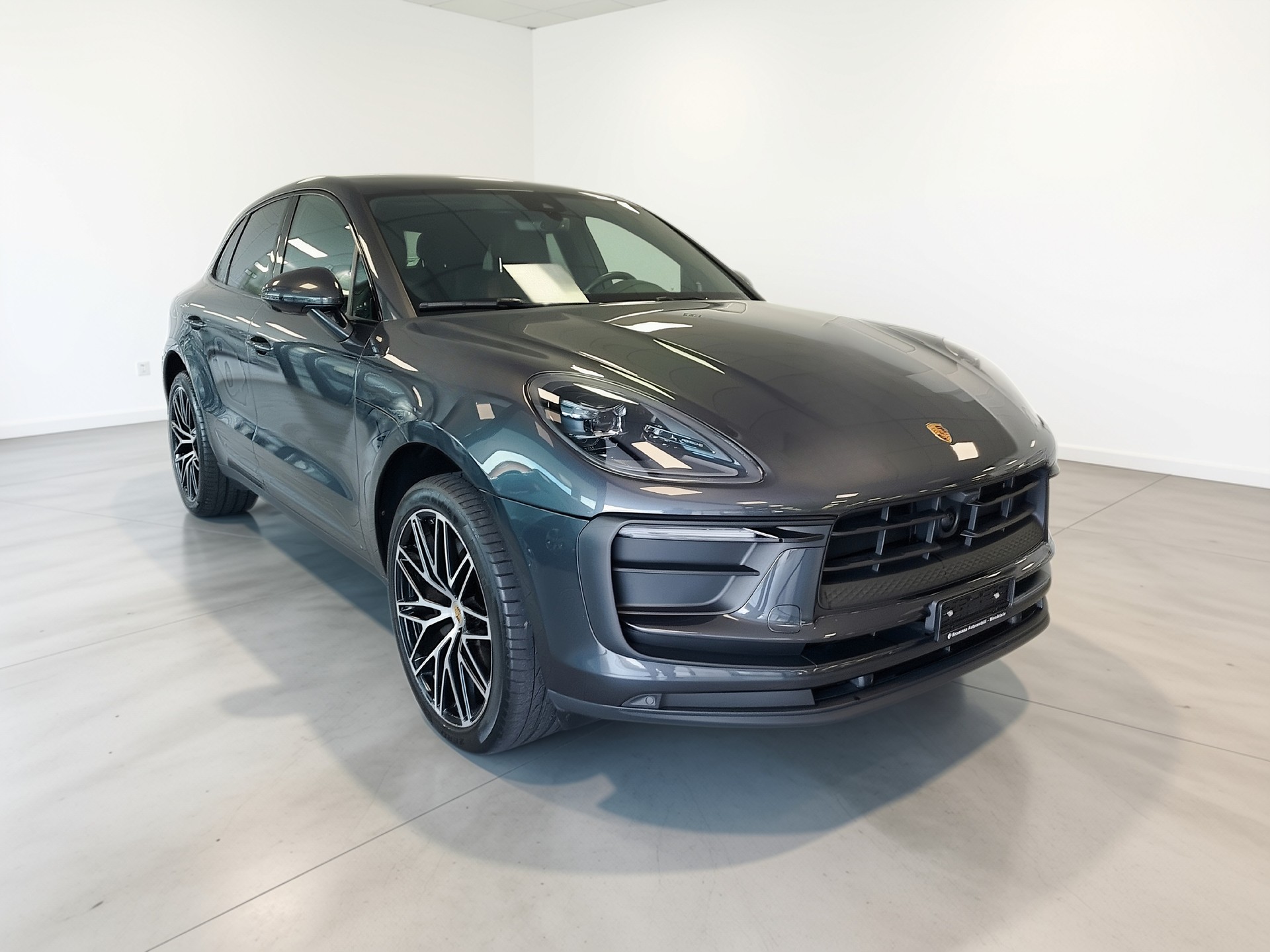PORSCHE Macan PDK