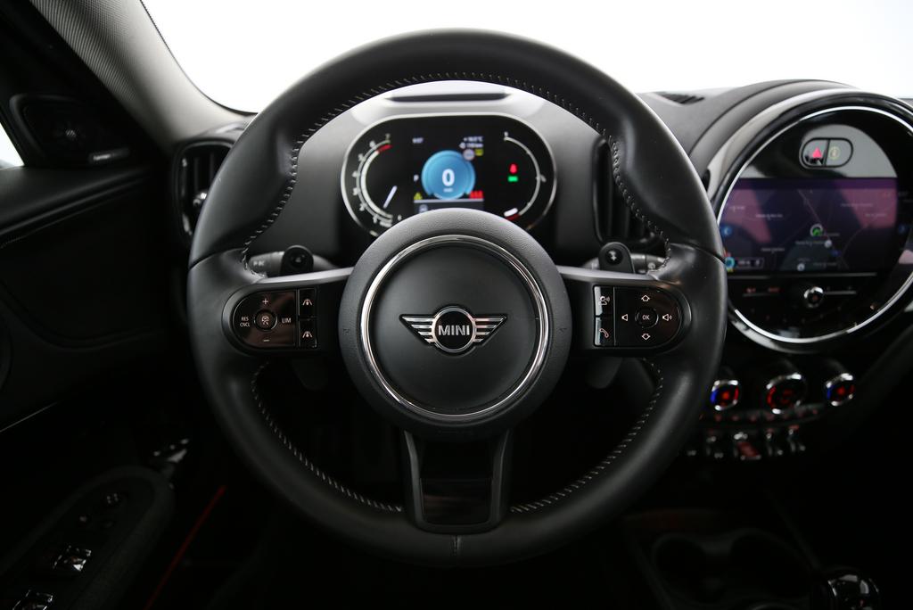 MINI Countryman F60 2.0i Cooper S ALL4-image-5