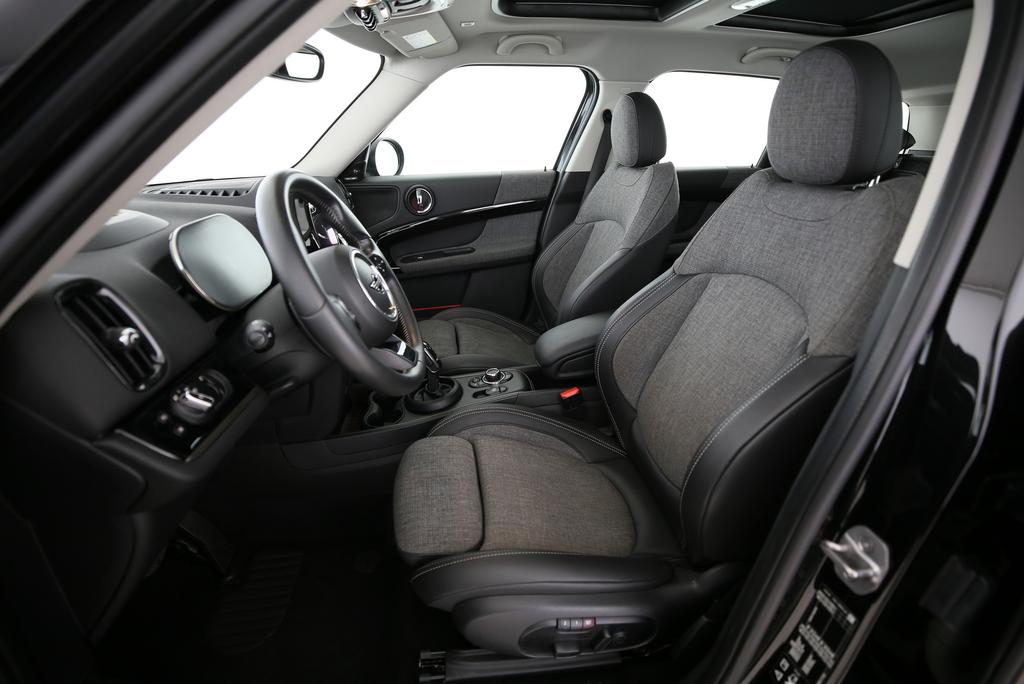 MINI Countryman F60 2.0i Cooper S ALL4-showroom-element-2