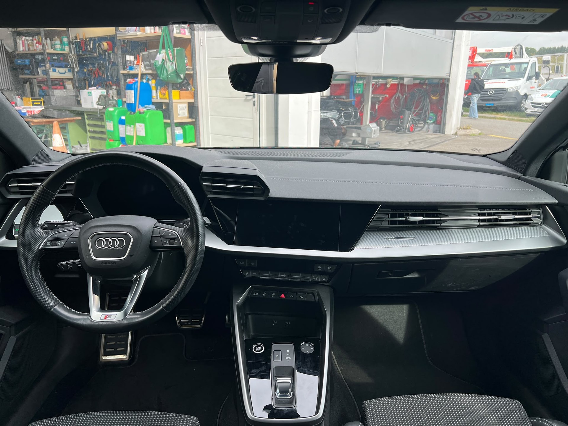 AUDI AUDI A3 Sportback 35 TFSI S line Attraction S-tronic-showroom-element-3