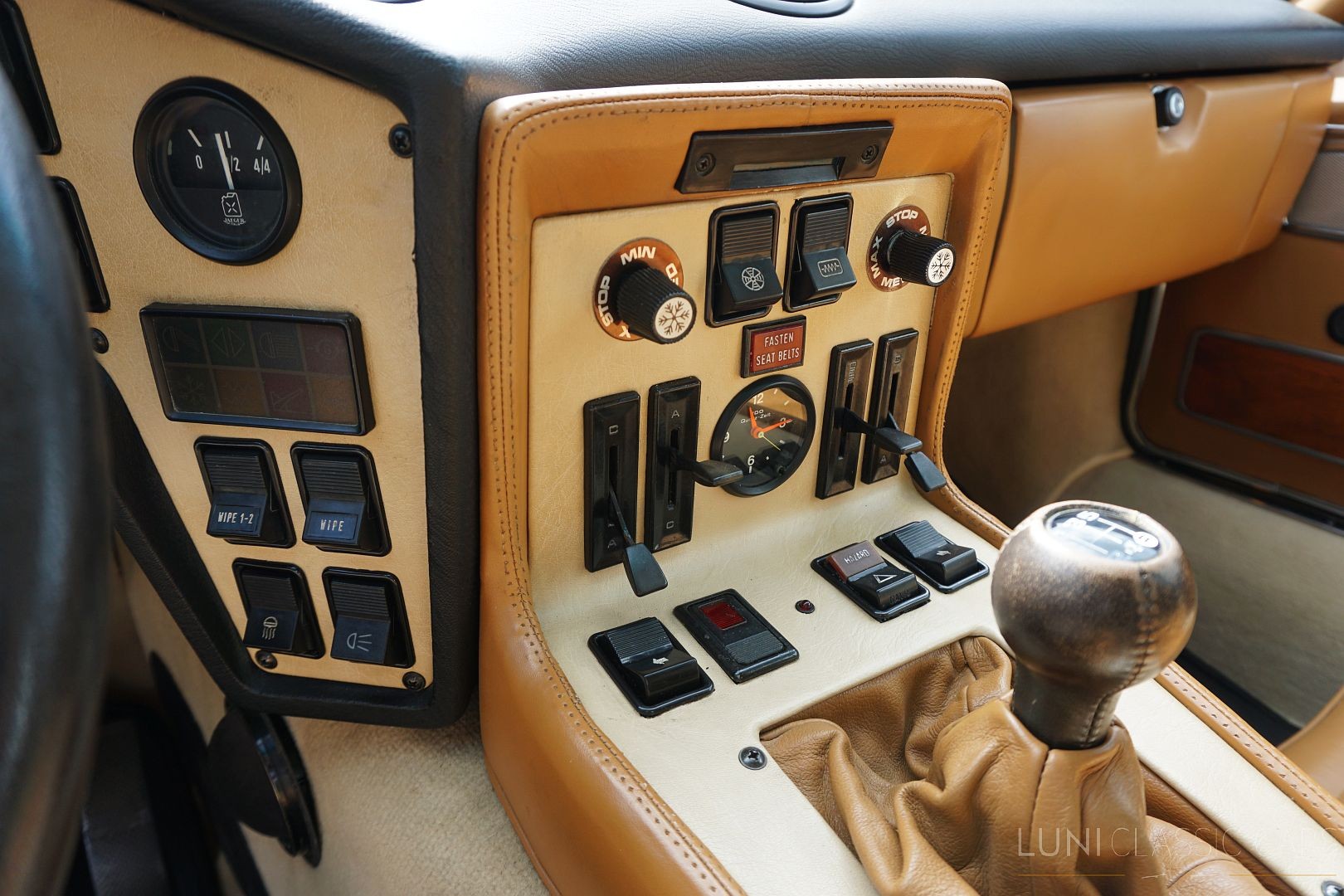 LAMBORGHINI Espada 400 GT-image-23