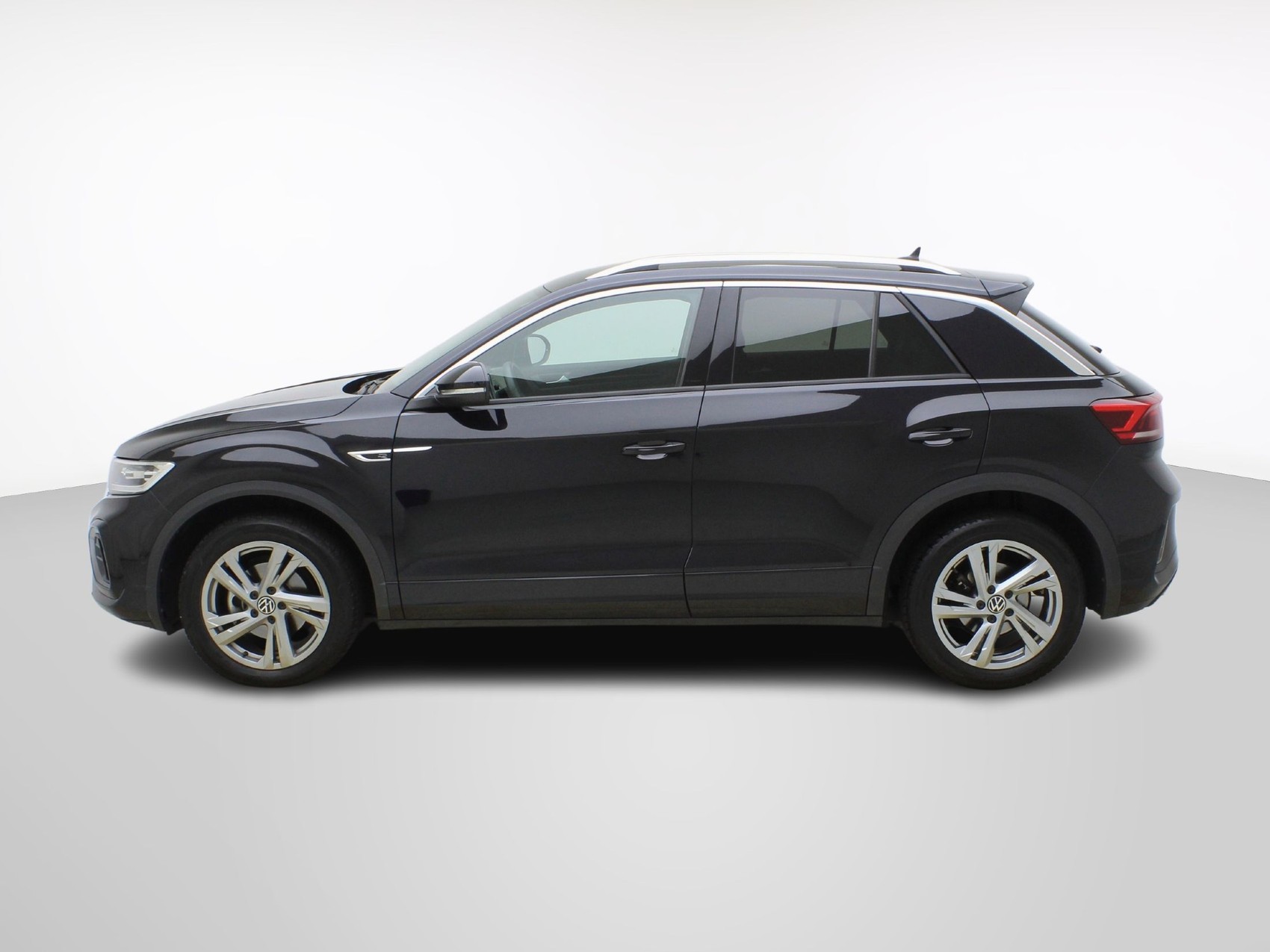 VW T-Roc 1.5 TSI DSG R-Line-showroom-element-2