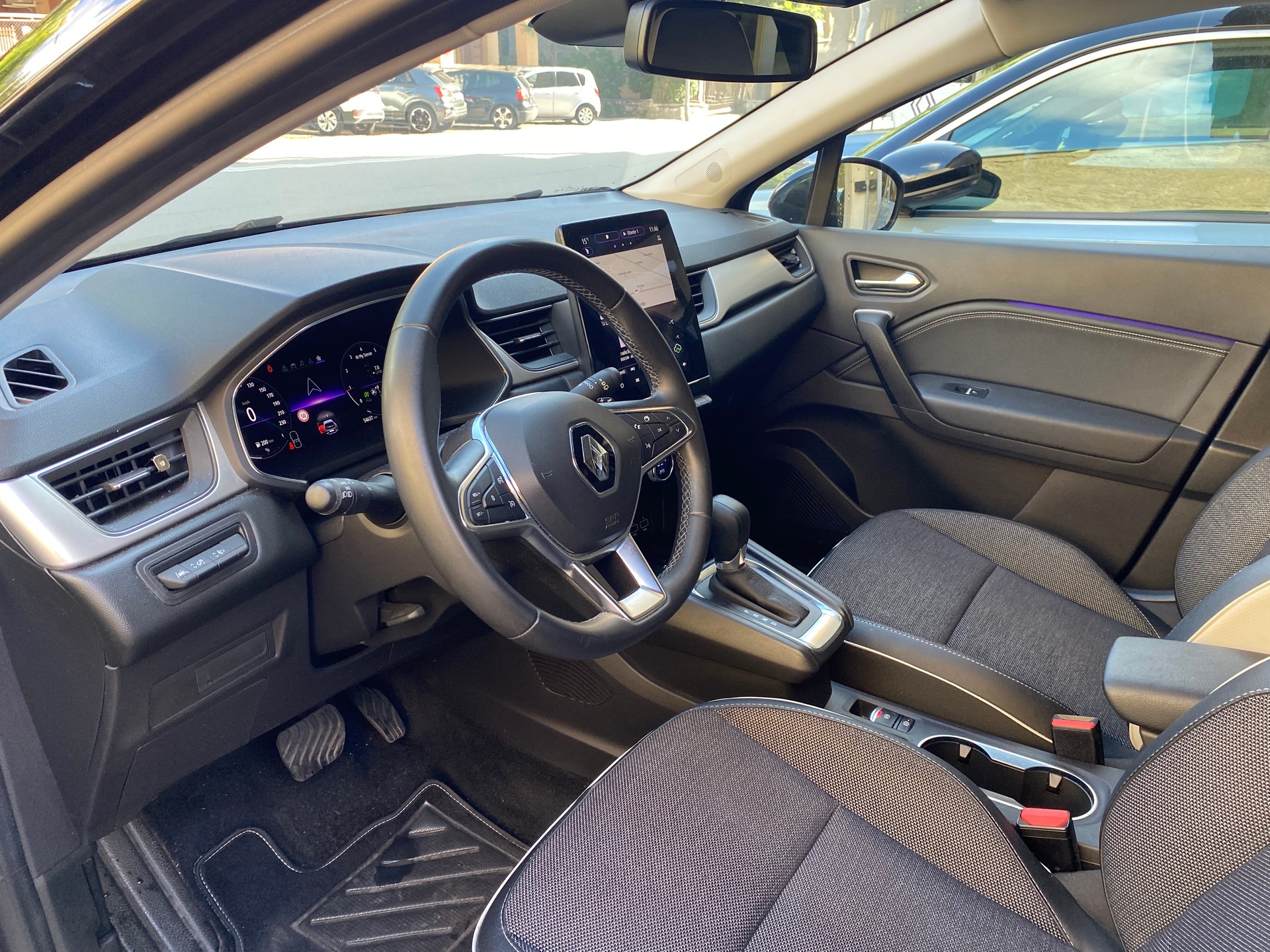 RENAULT Captur 1.3 TCe Techno EDC-image-7