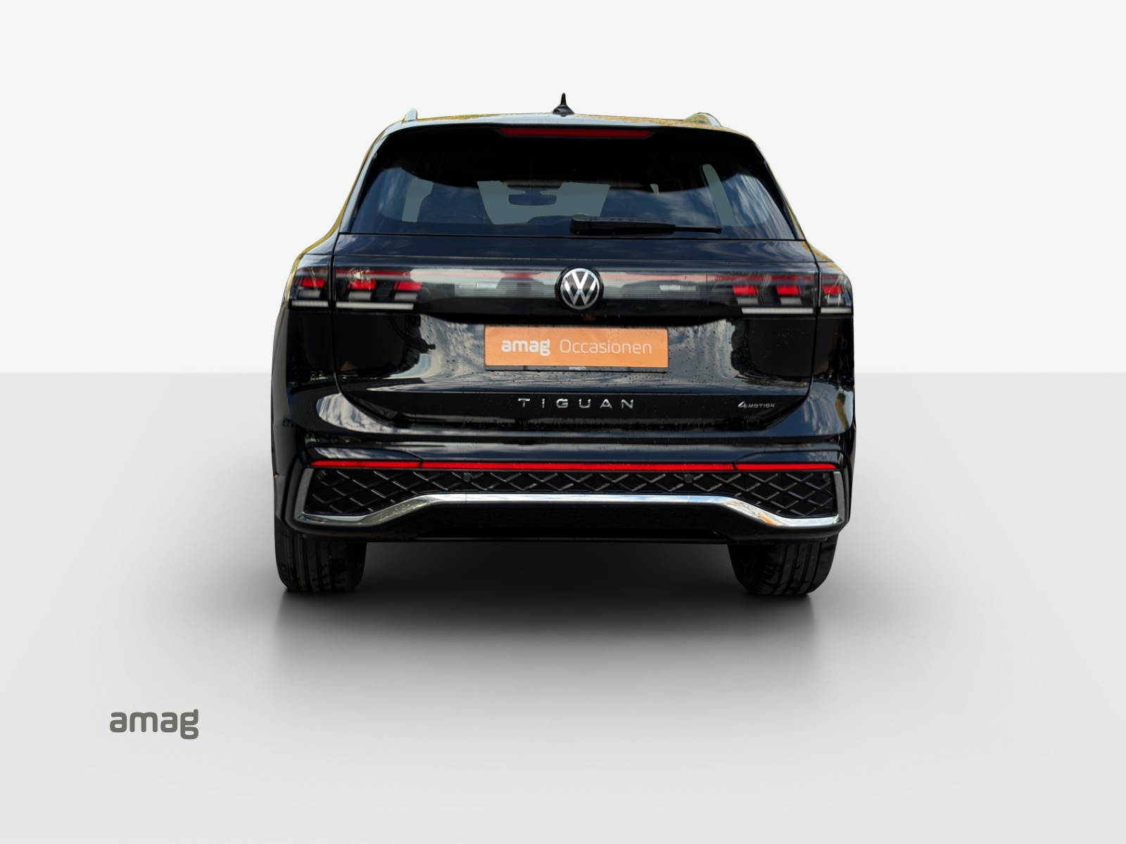 VW Tiguan 2.0 TSI DSG R-Line 4Motion-showroom-element-3